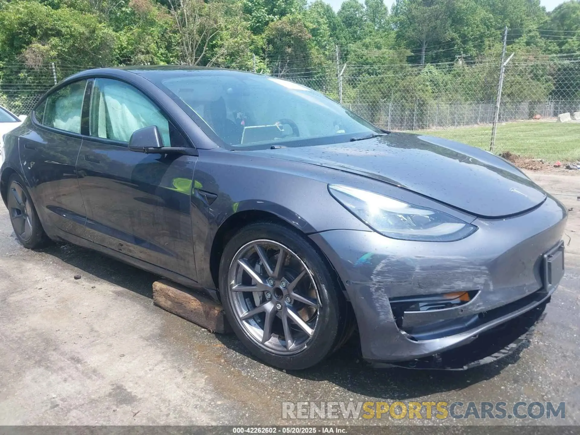 1 Photograph of a damaged car 5YJ3E1EA7MF088283 TESLA MODEL 3 2021