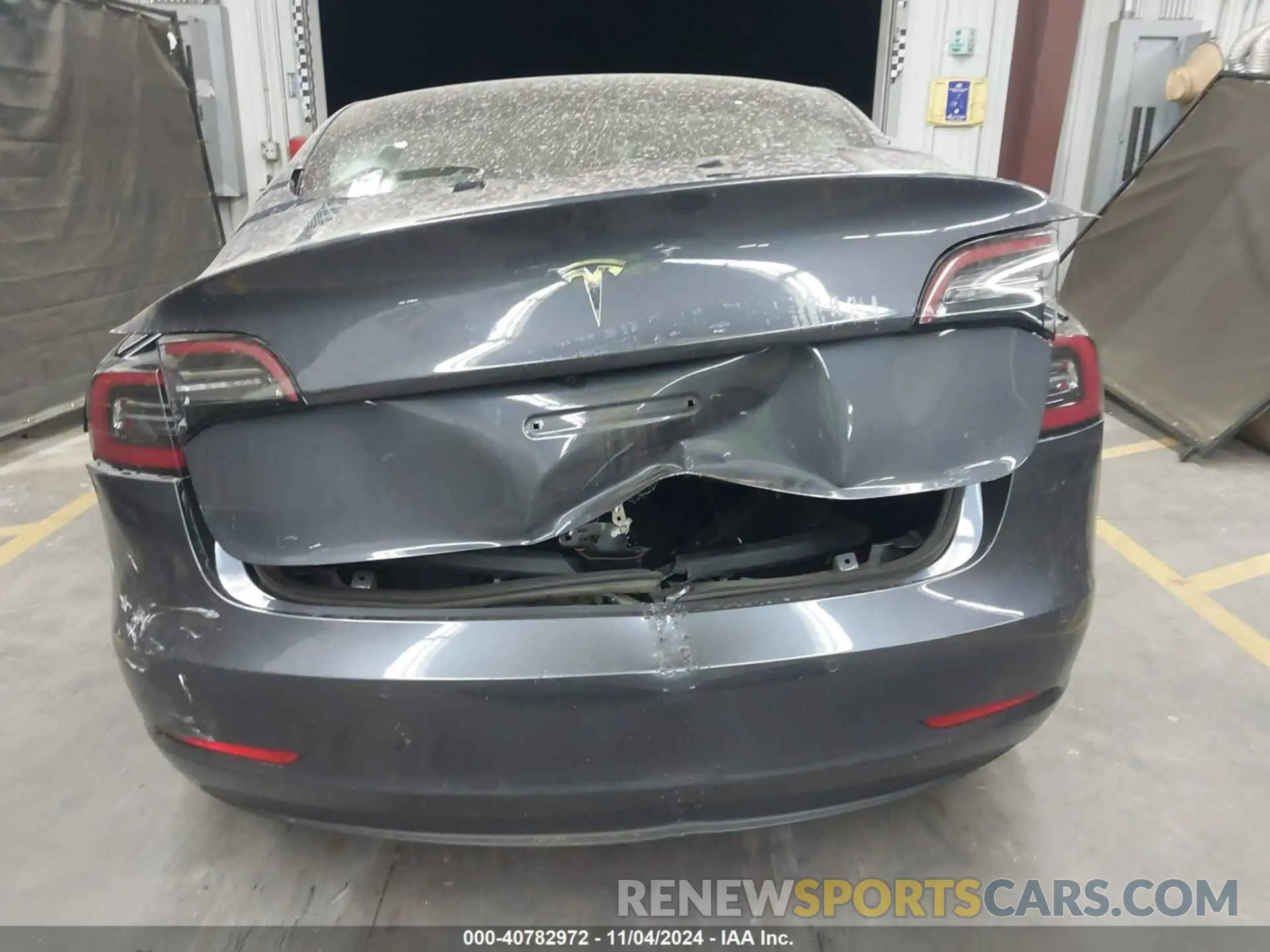 15 Photograph of a damaged car 5YJ3E1EA7MF096416 TESLA MODEL 3 2021