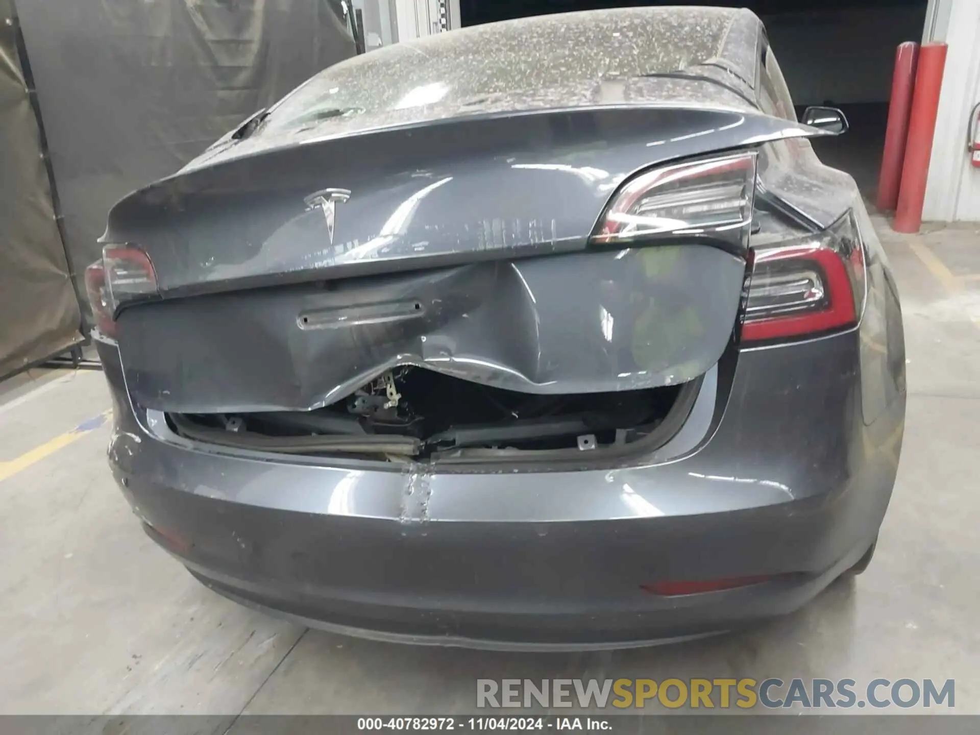 6 Photograph of a damaged car 5YJ3E1EA7MF096416 TESLA MODEL 3 2021
