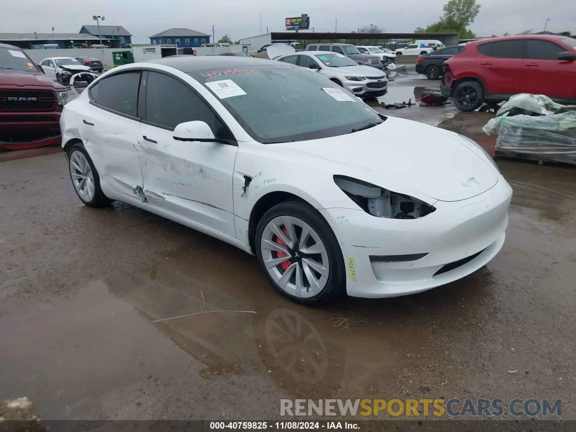 1 Photograph of a damaged car 5YJ3E1EA7MF096643 TESLA MODEL 3 2021