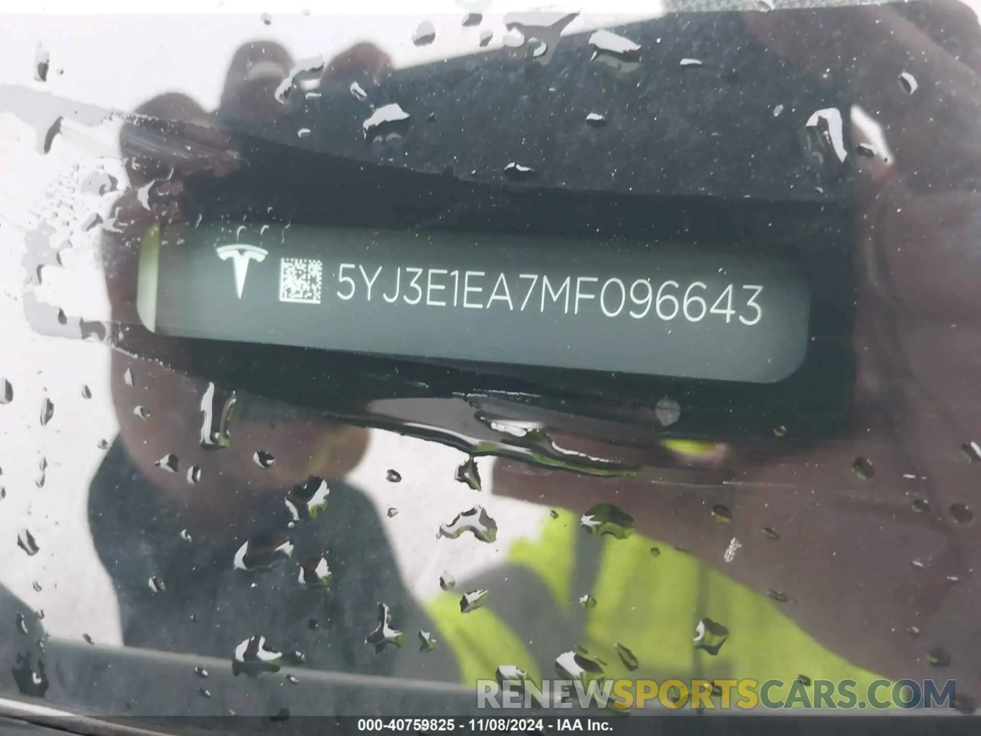 9 Photograph of a damaged car 5YJ3E1EA7MF096643 TESLA MODEL 3 2021