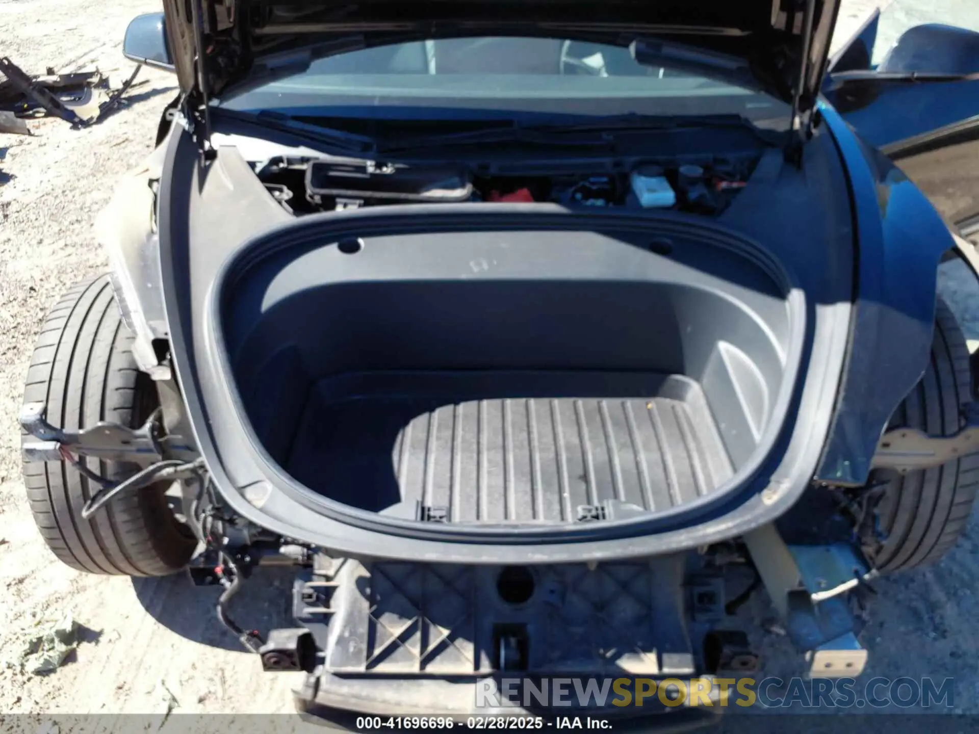 10 Photograph of a damaged car 5YJ3E1EA7MF097081 TESLA MODEL 3 2021