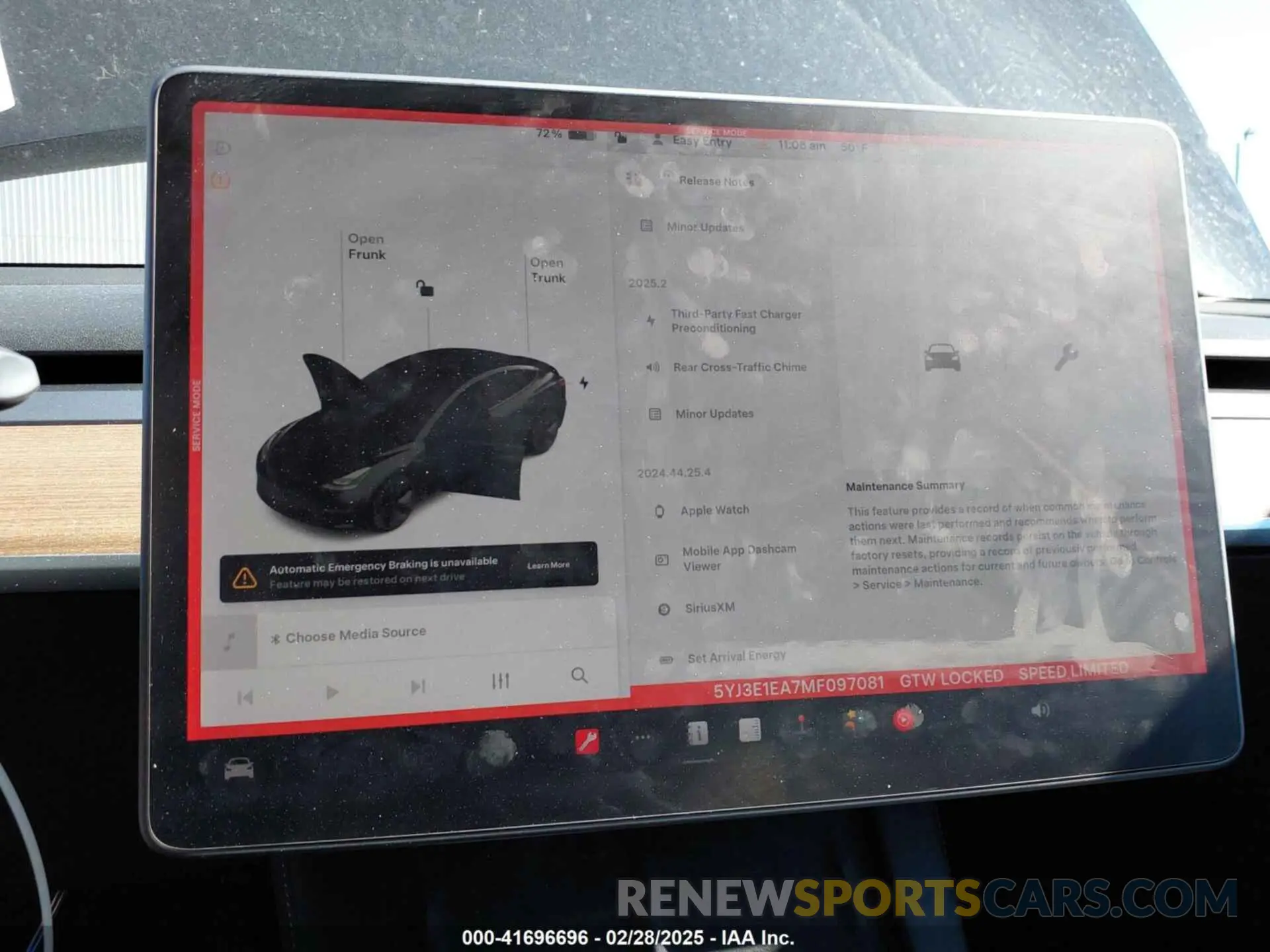 18 Photograph of a damaged car 5YJ3E1EA7MF097081 TESLA MODEL 3 2021