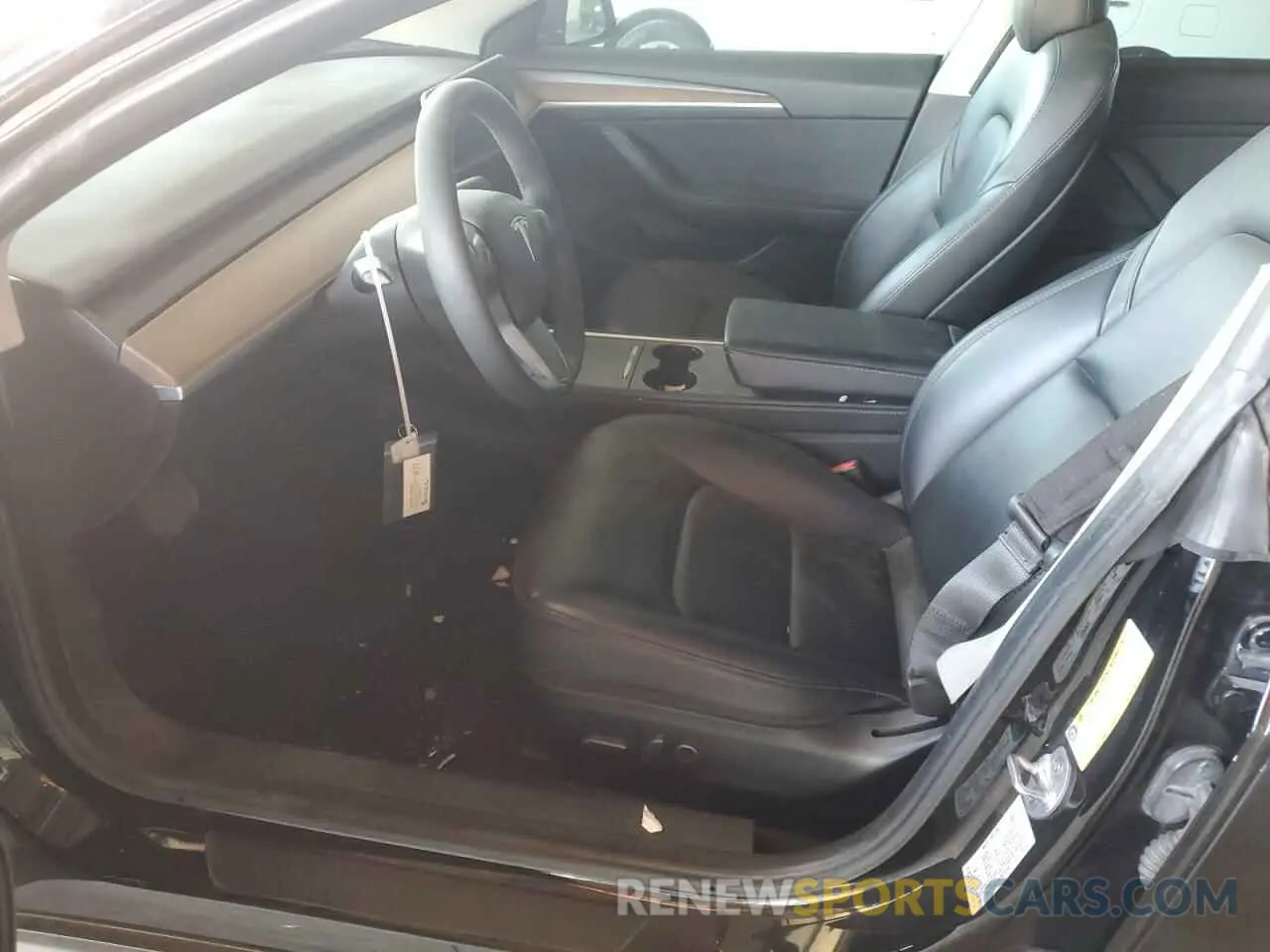 7 Photograph of a damaged car 5YJ3E1EA7MF100545 TESLA MODEL 3 2021