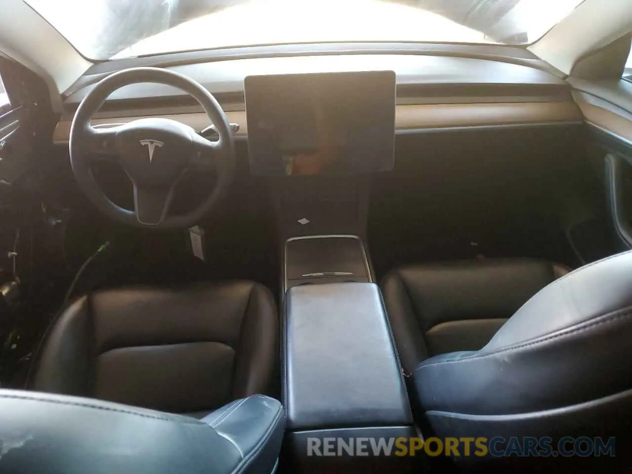 8 Photograph of a damaged car 5YJ3E1EA7MF100545 TESLA MODEL 3 2021