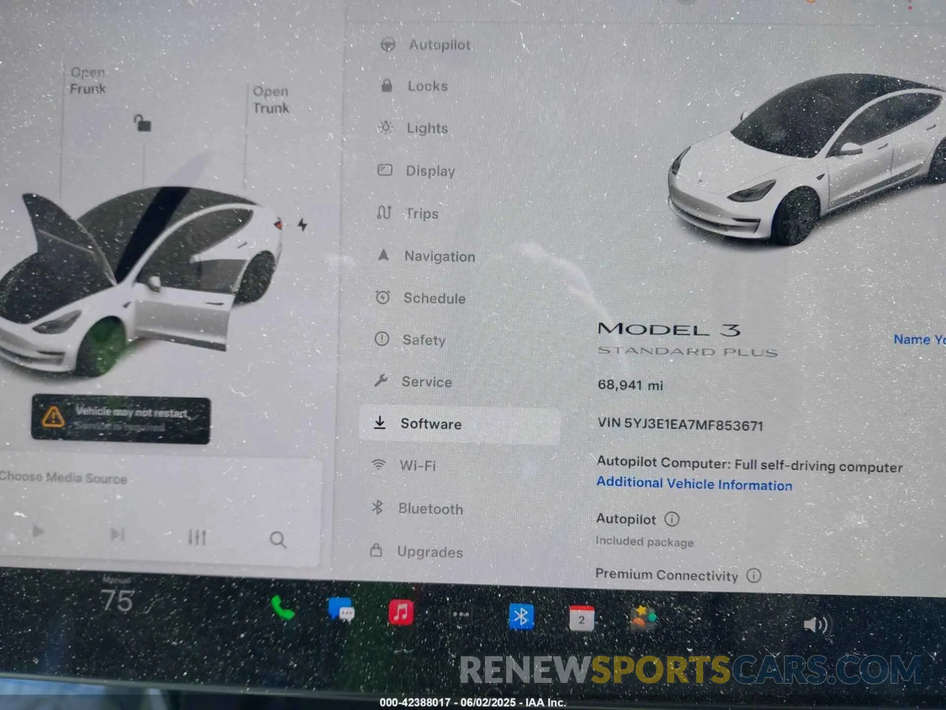 14 Photograph of a damaged car 5YJ3E1EA7MF853671 TESLA MODEL 3 2021