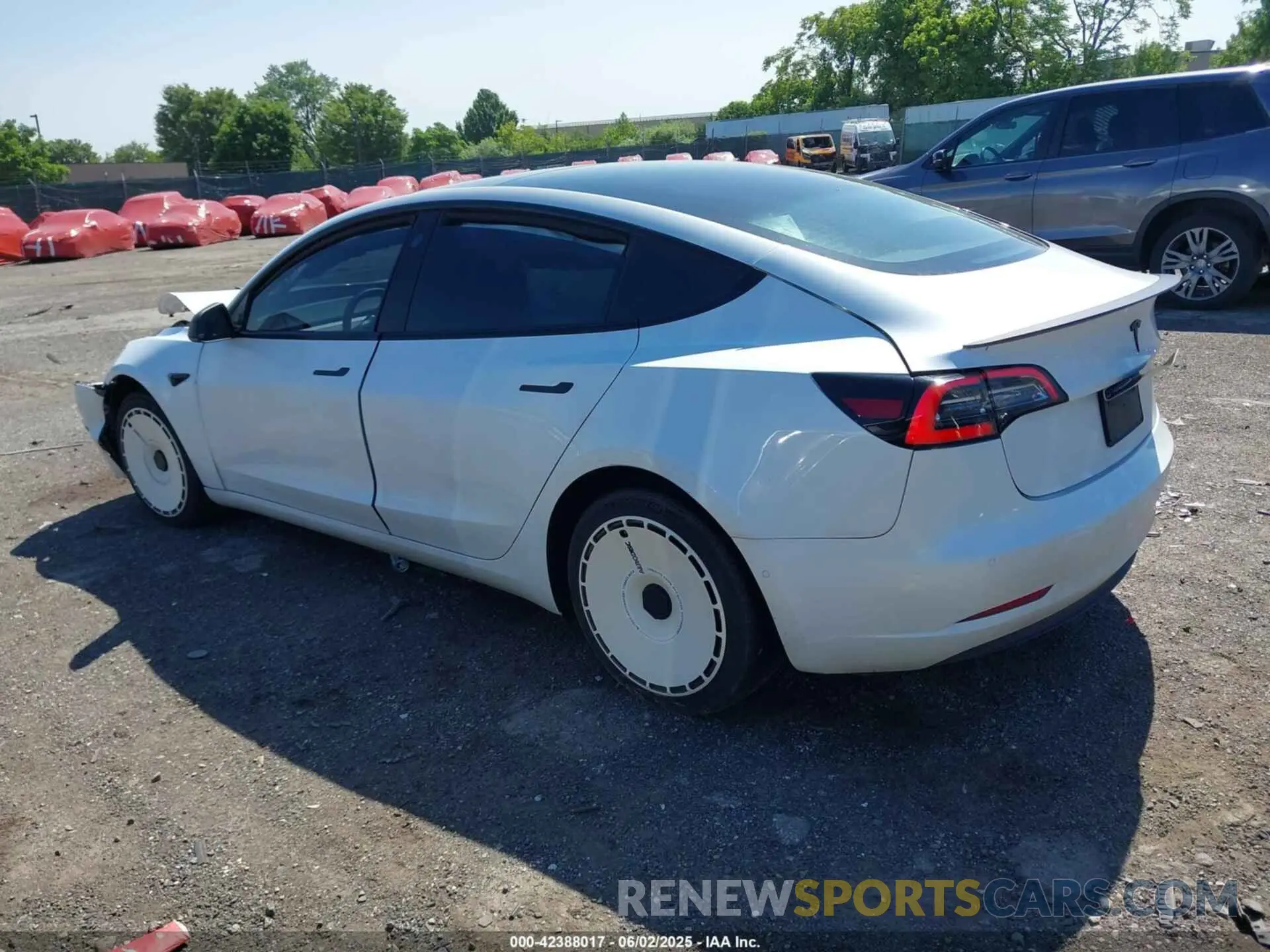 3 Photograph of a damaged car 5YJ3E1EA7MF853671 TESLA MODEL 3 2021