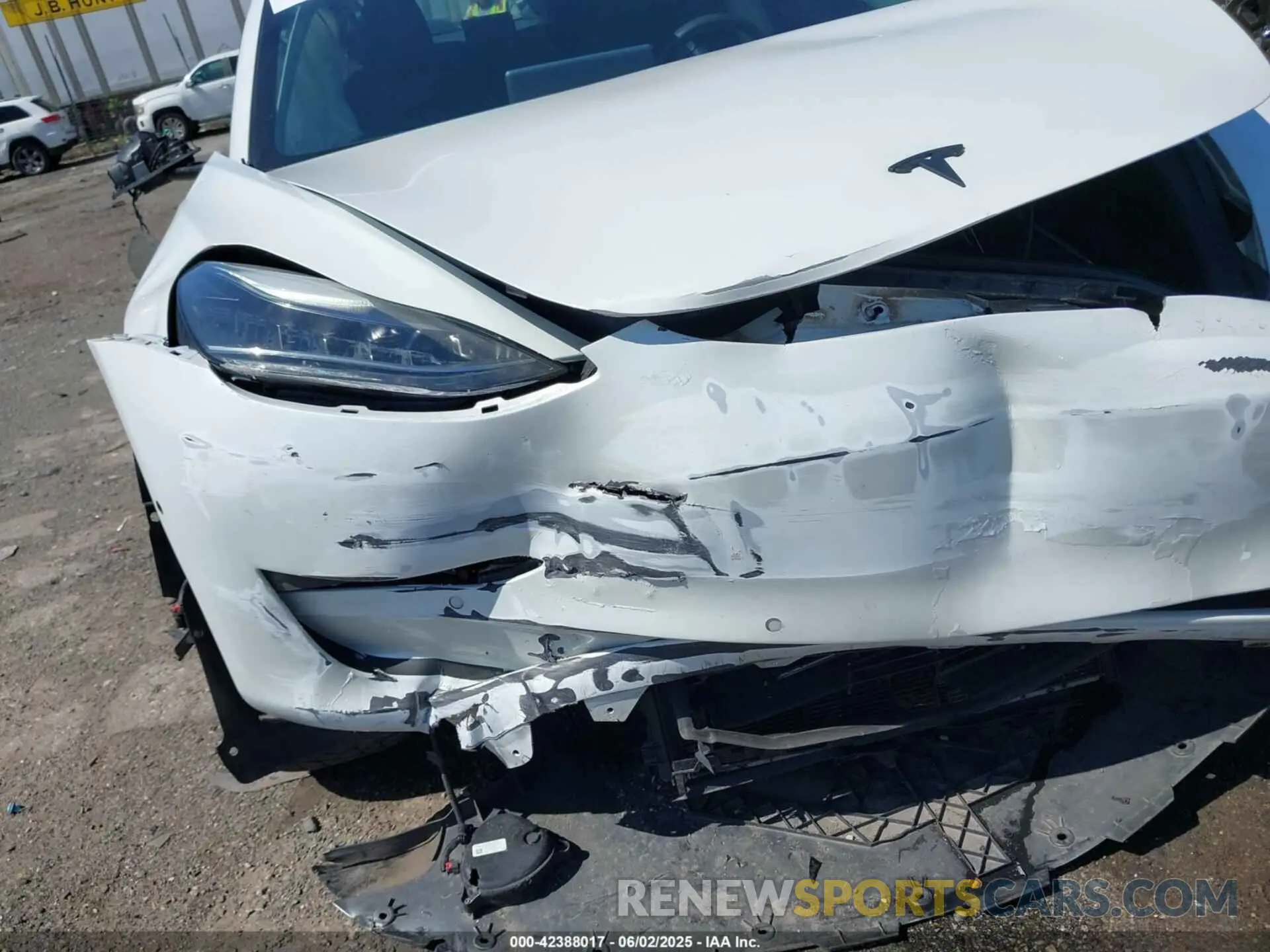 6 Photograph of a damaged car 5YJ3E1EA7MF853671 TESLA MODEL 3 2021