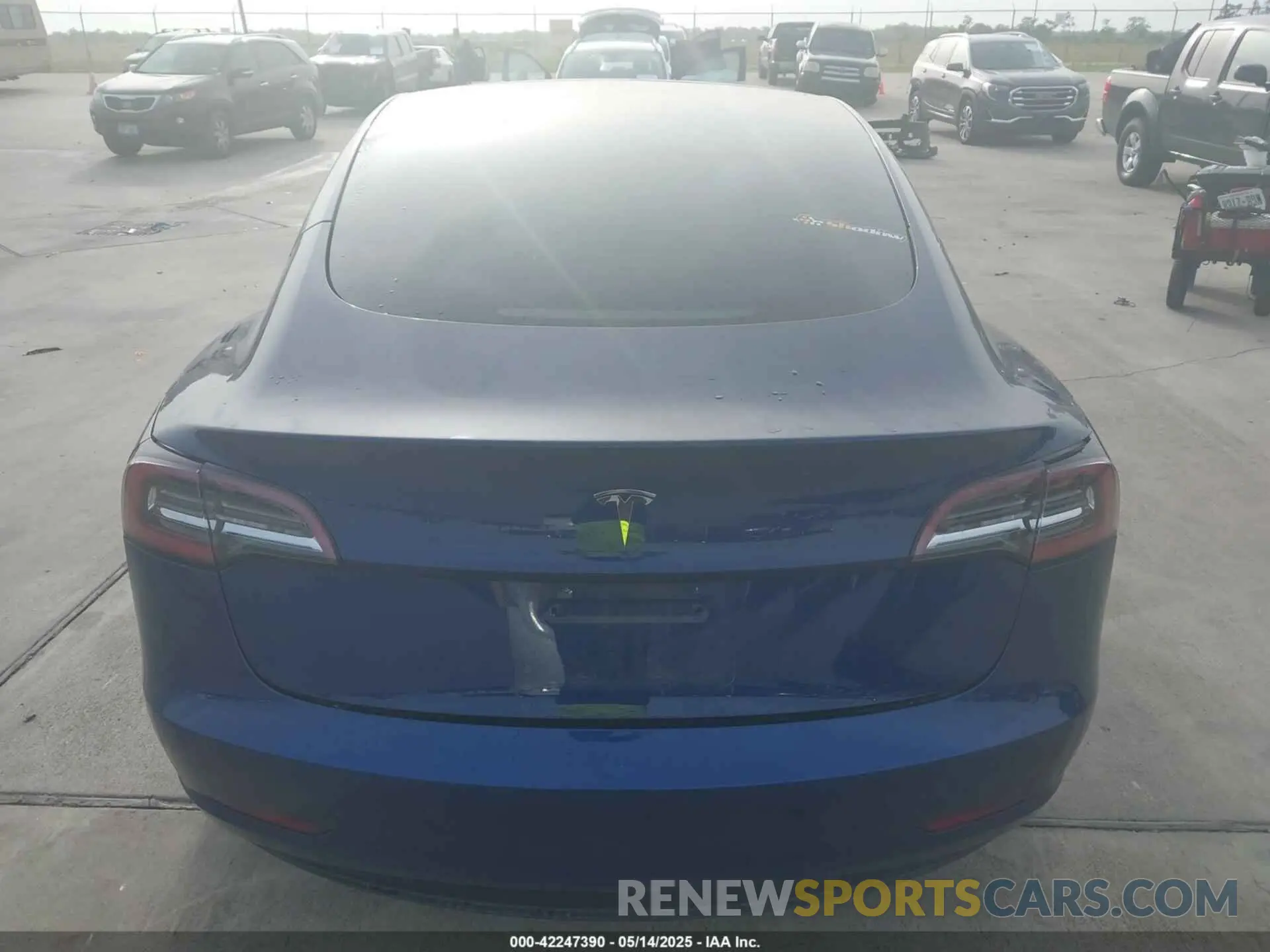 15 Photograph of a damaged car 5YJ3E1EA7MF854383 TESLA MODEL 3 2021