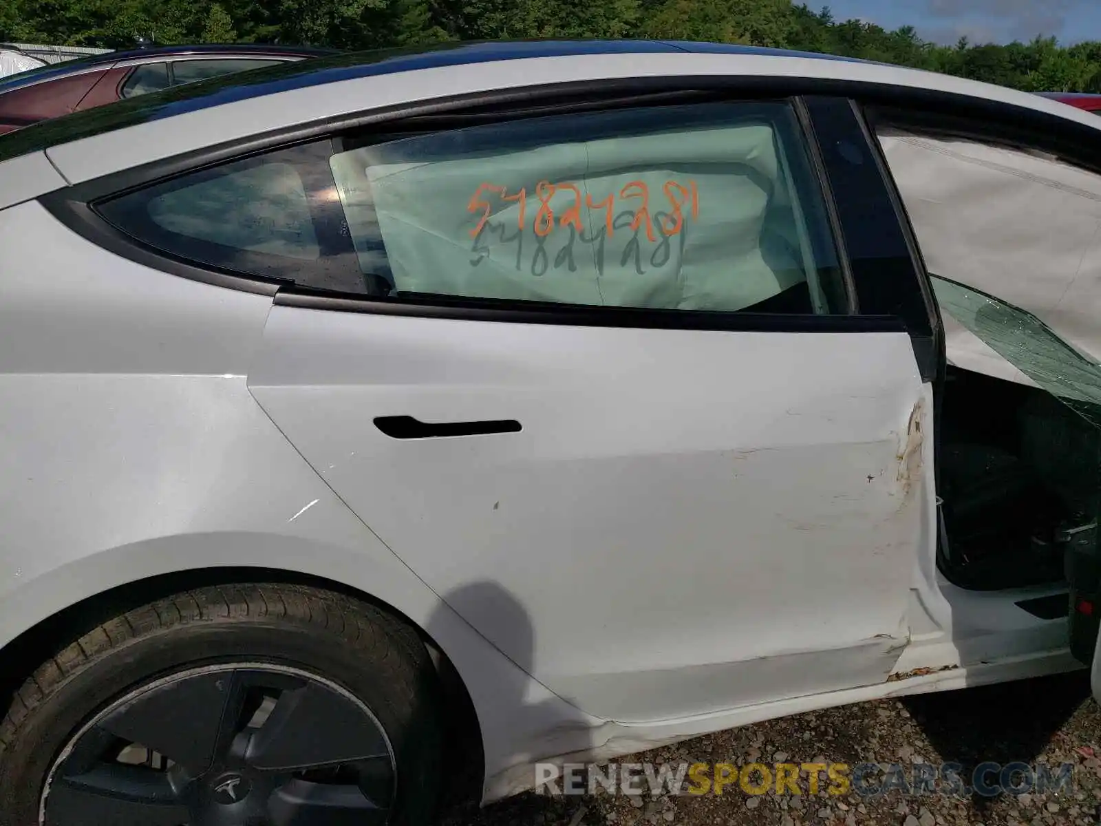 6 Photograph of a damaged car 5YJ3E1EA7MF854710 TESLA MODEL 3 2021