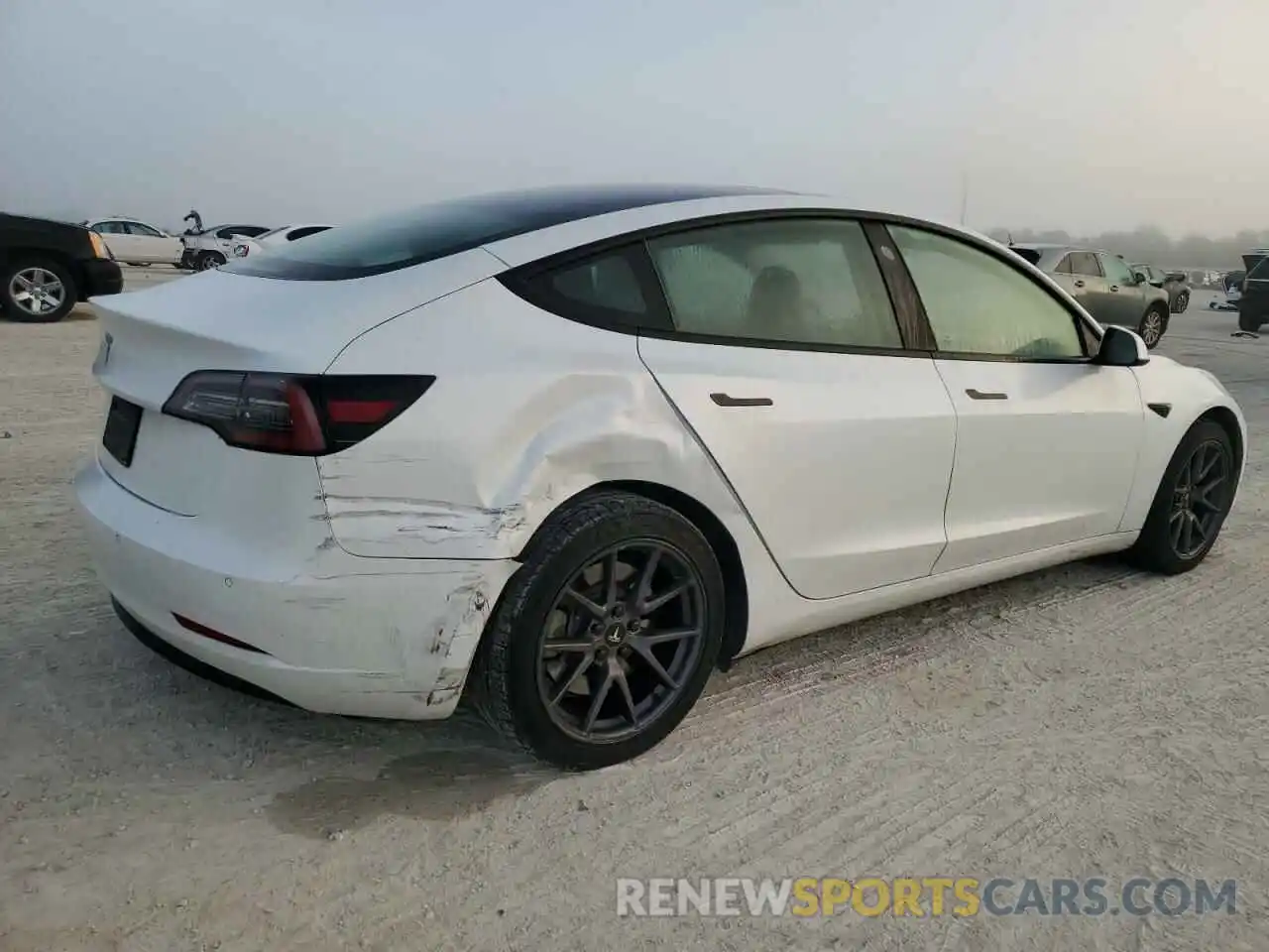 3 Photograph of a damaged car 5YJ3E1EA7MF855081 TESLA MODEL 3 2021