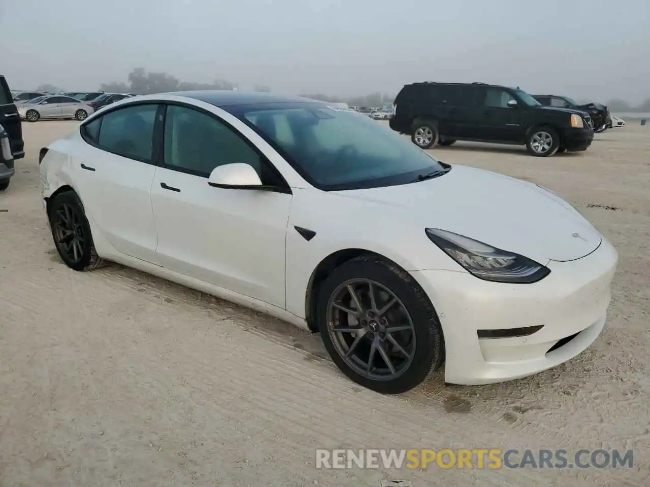 4 Photograph of a damaged car 5YJ3E1EA7MF855081 TESLA MODEL 3 2021