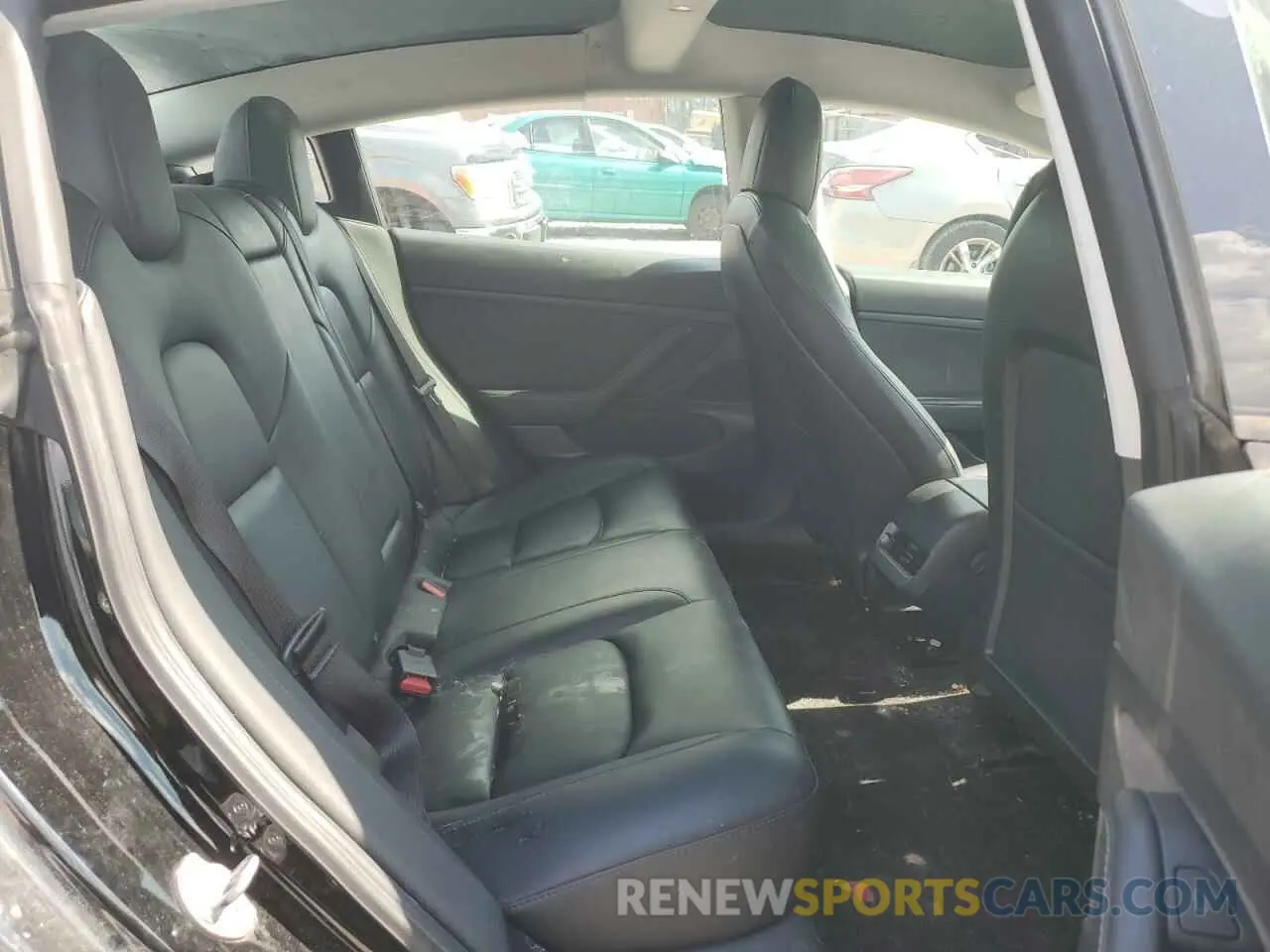 10 Photograph of a damaged car 5YJ3E1EA7MF857574 TESLA MODEL 3 2021