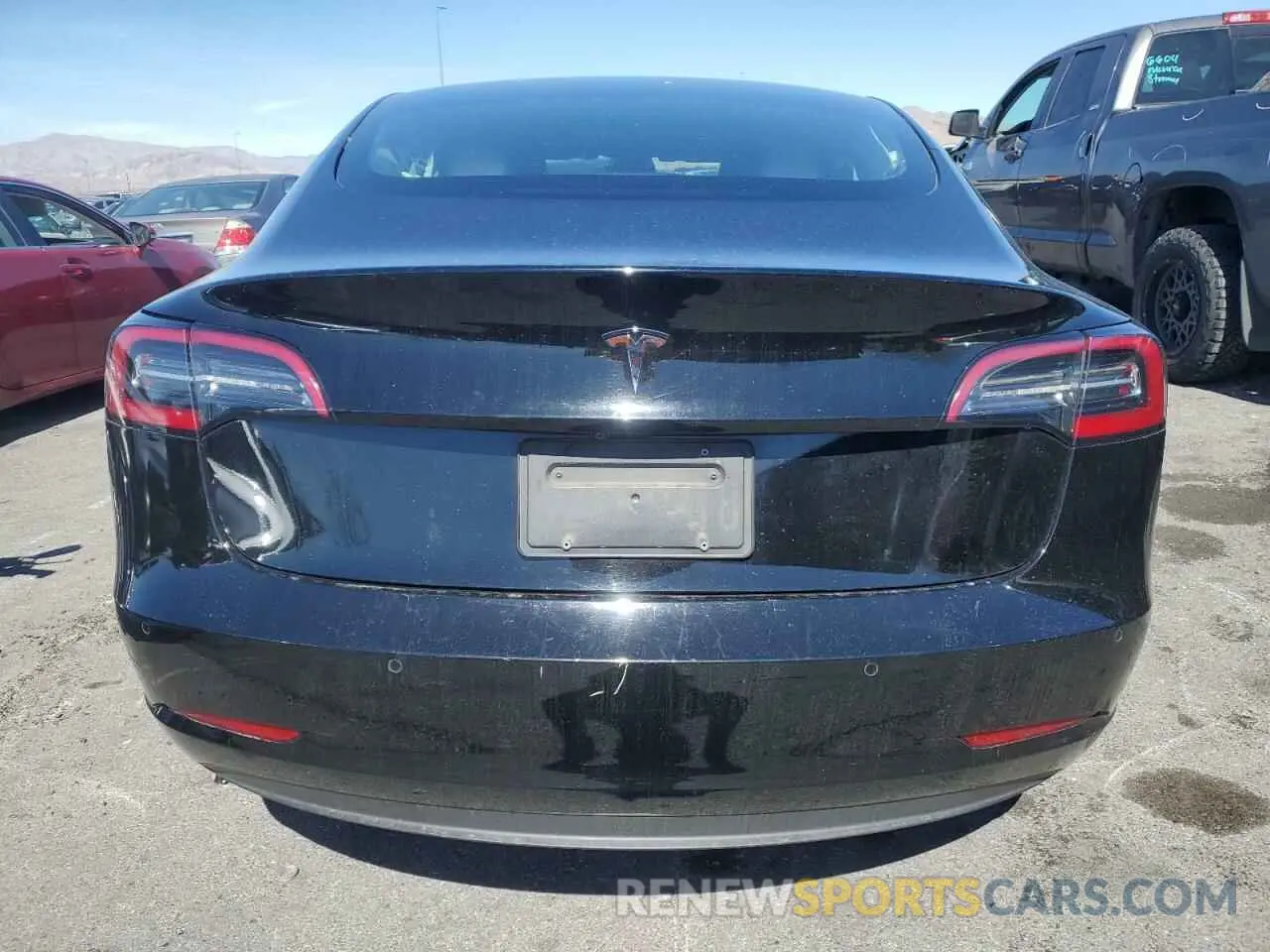 6 Photograph of a damaged car 5YJ3E1EA7MF871622 TESLA MODEL 3 2021