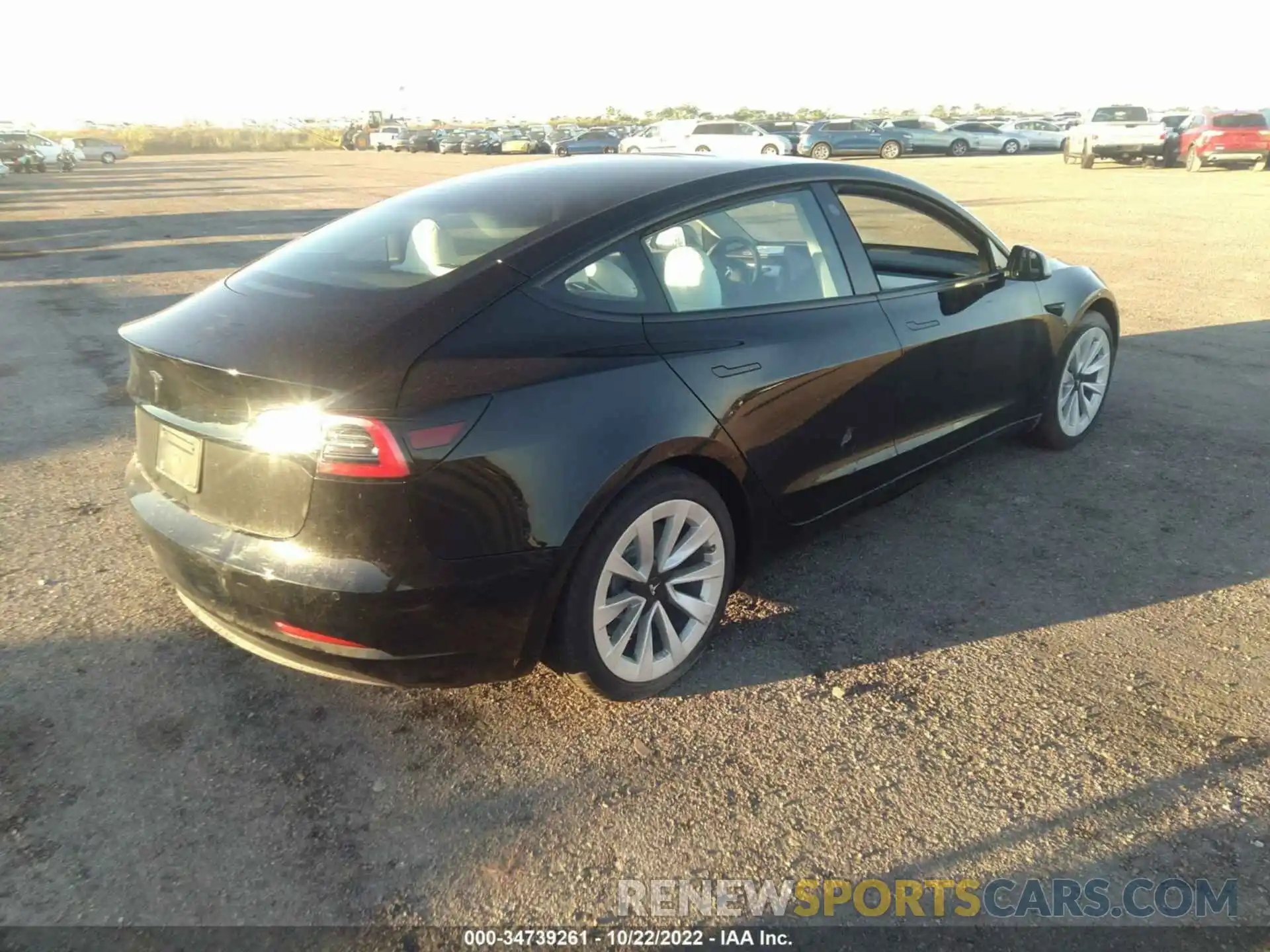 4 Photograph of a damaged car 5YJ3E1EA7MF908717 TESLA MODEL 3 2021