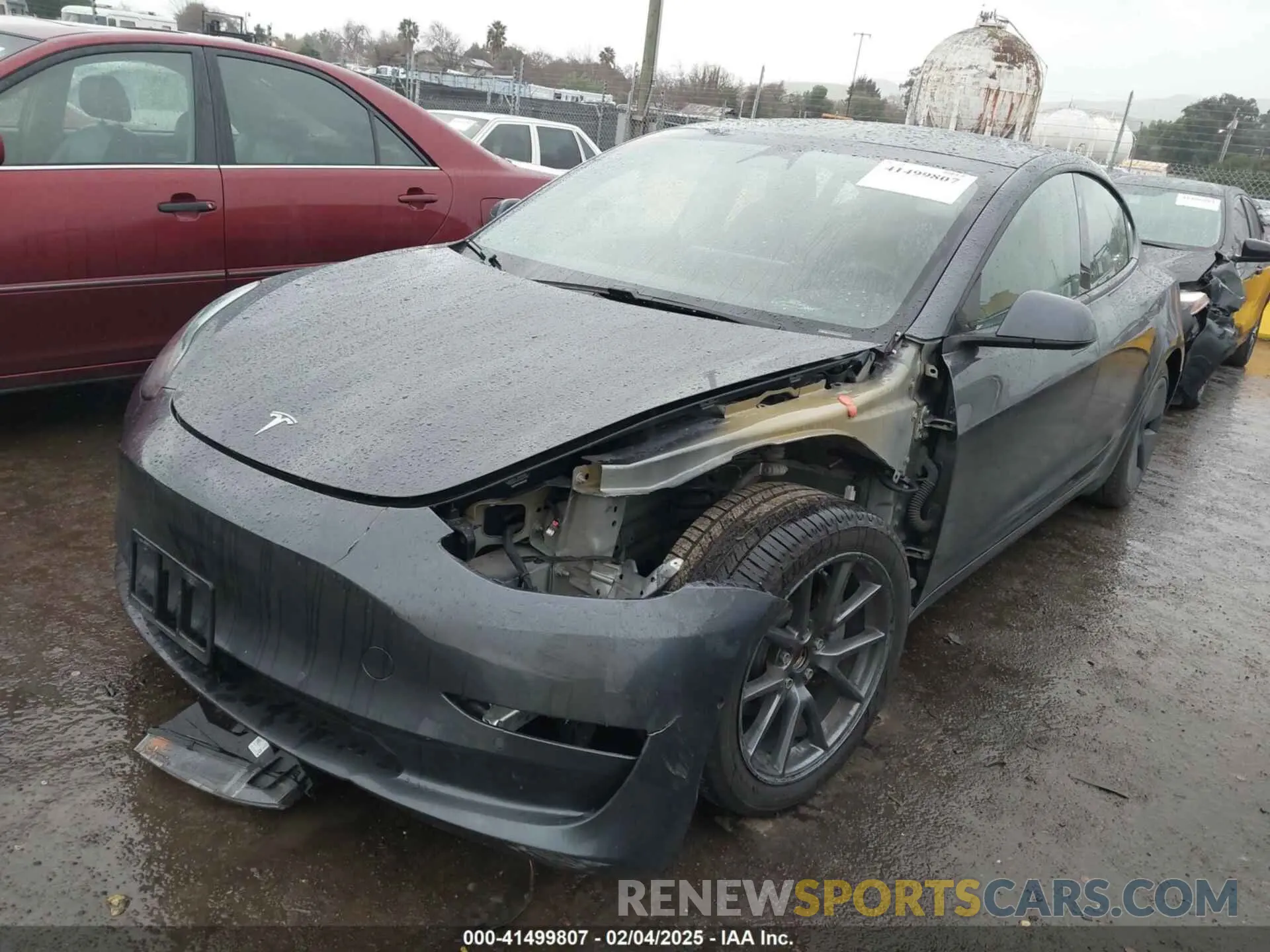 2 Photograph of a damaged car 5YJ3E1EA7MF929762 TESLA MODEL 3 2021