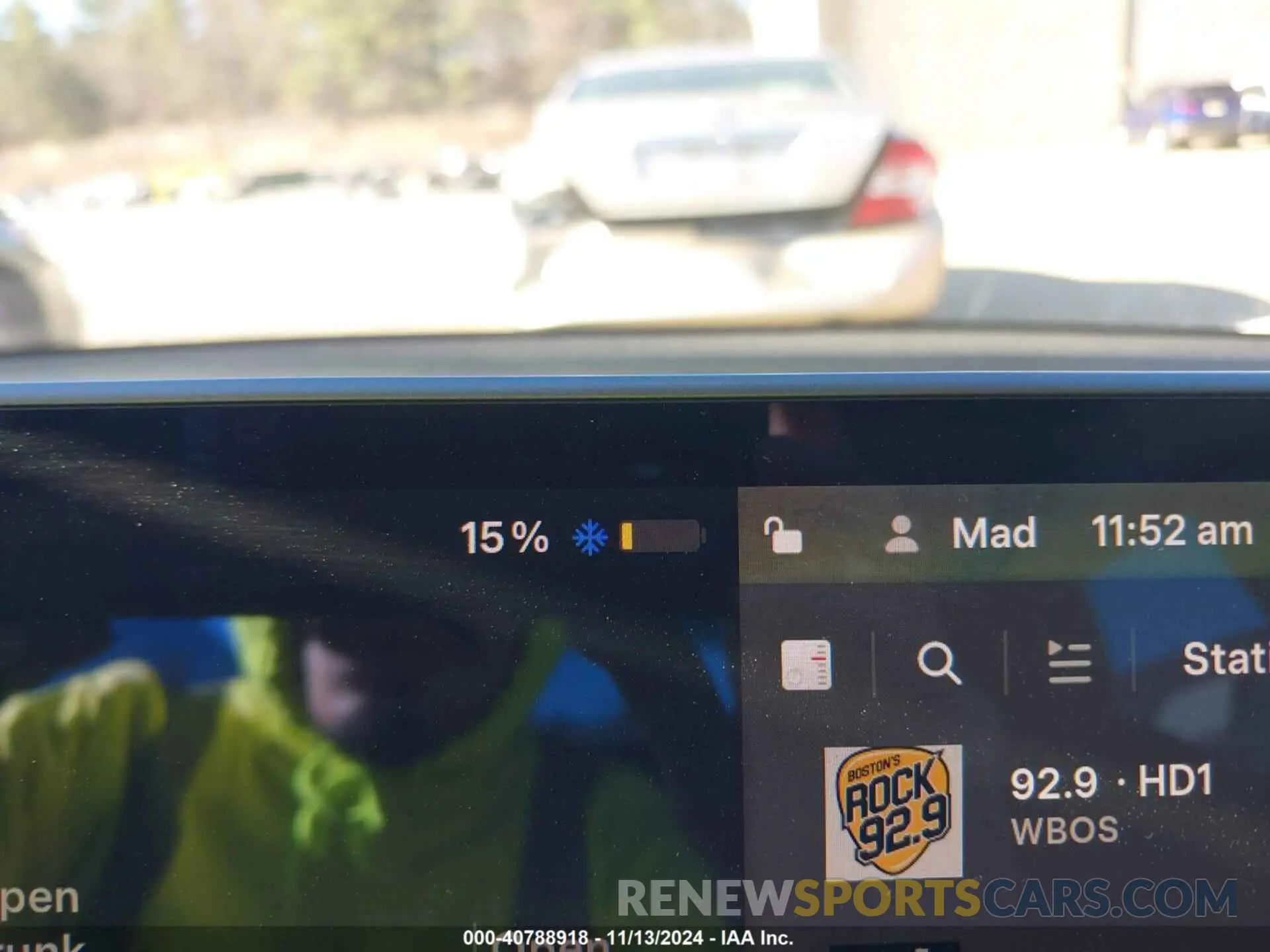 17 Photograph of a damaged car 5YJ3E1EA7MF963300 TESLA MODEL 3 2021