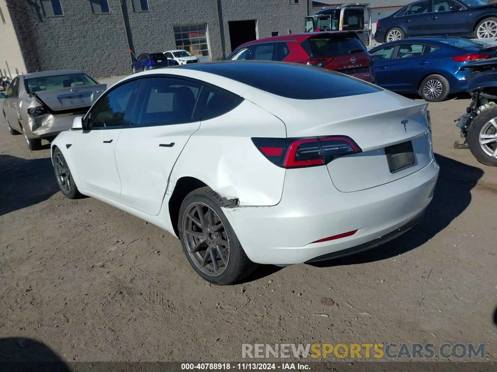 3 Photograph of a damaged car 5YJ3E1EA7MF963300 TESLA MODEL 3 2021