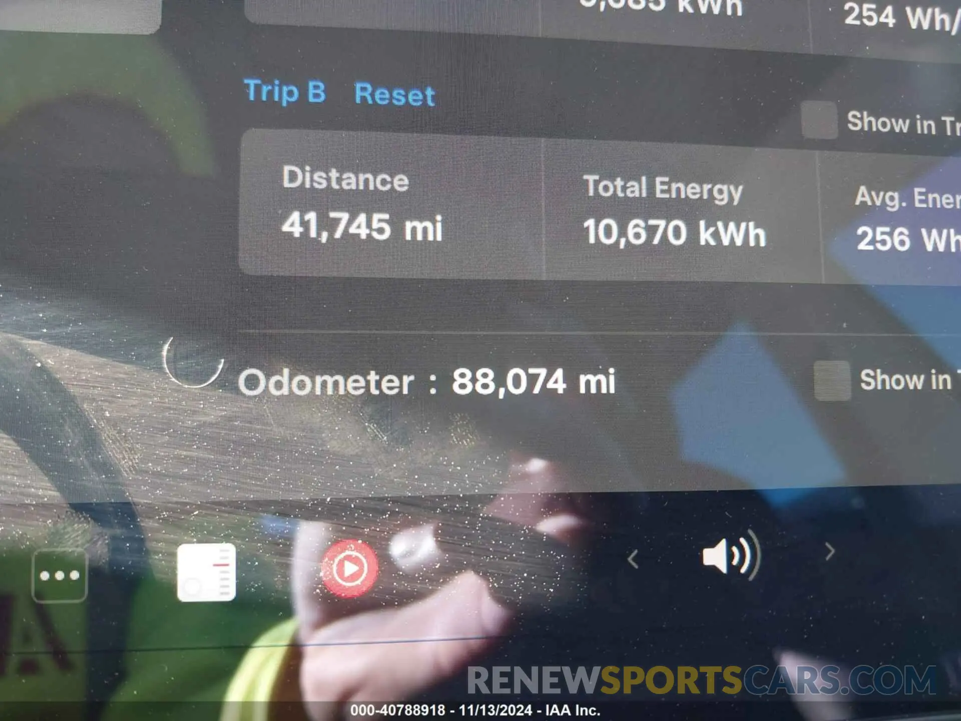 7 Photograph of a damaged car 5YJ3E1EA7MF963300 TESLA MODEL 3 2021