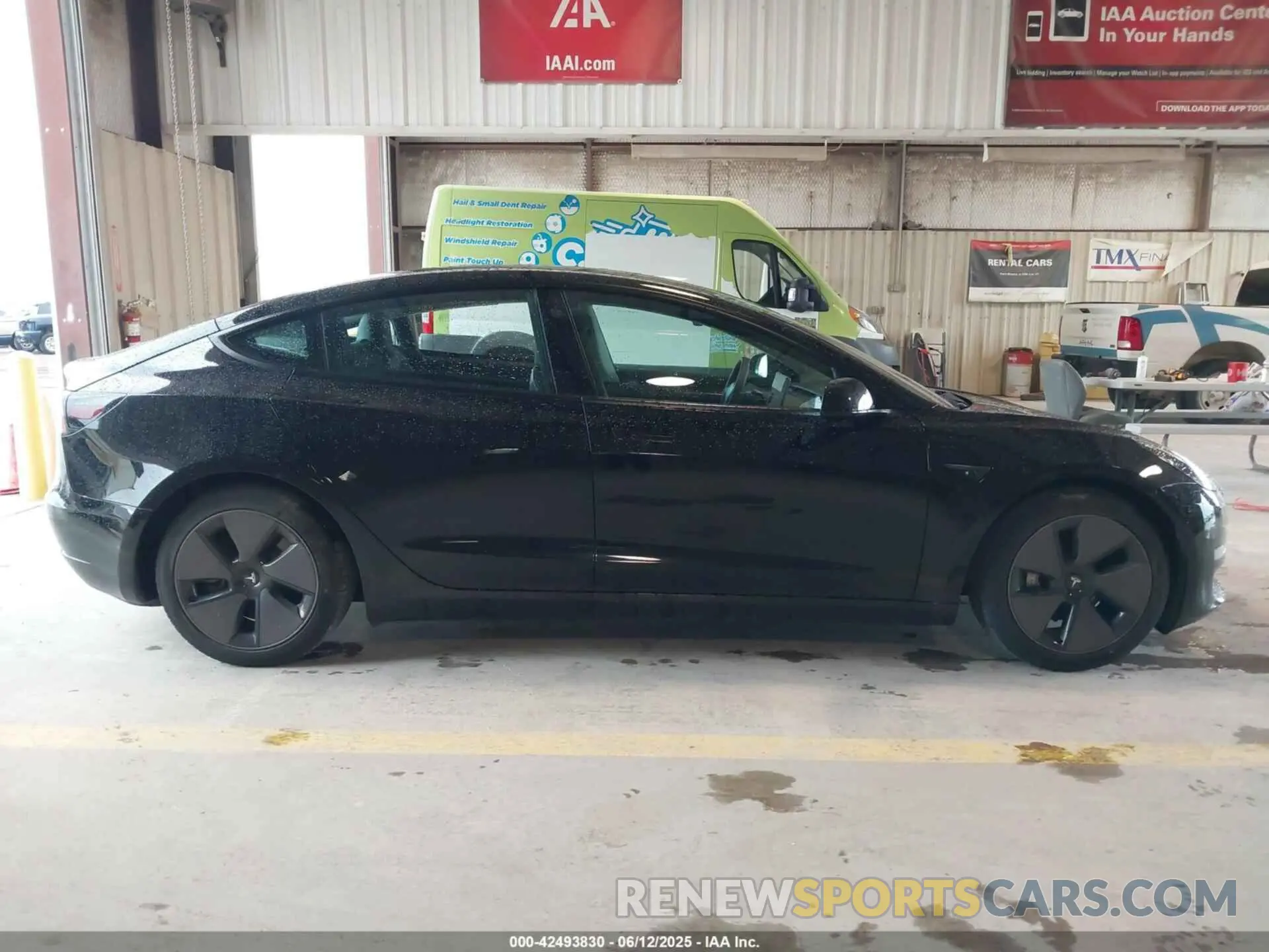 13 Photograph of a damaged car 5YJ3E1EA7MF986818 TESLA MODEL 3 2021