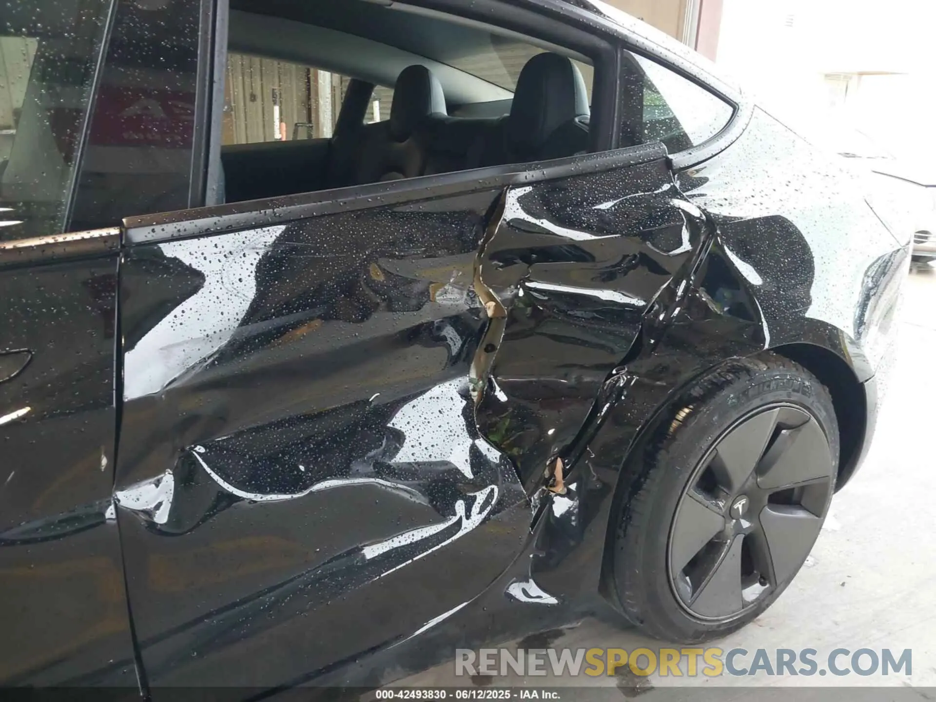 6 Photograph of a damaged car 5YJ3E1EA7MF986818 TESLA MODEL 3 2021
