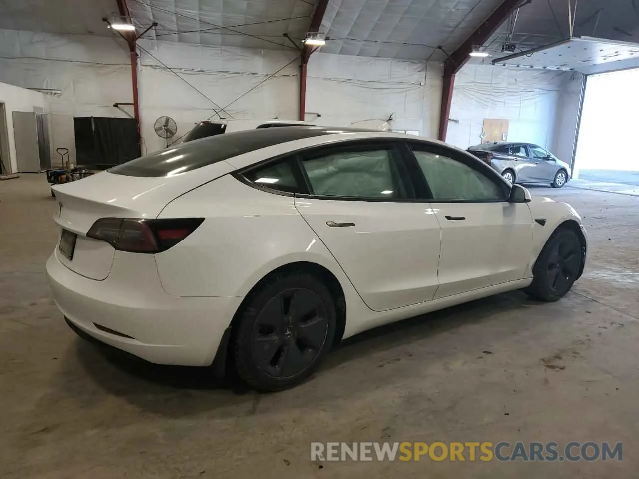 3 Photograph of a damaged car 5YJ3E1EA7MF986964 TESLA MODEL 3 2021