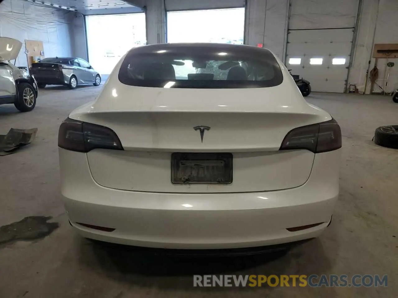 6 Photograph of a damaged car 5YJ3E1EA7MF986964 TESLA MODEL 3 2021