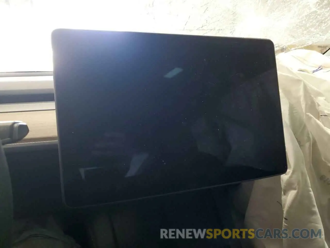 9 Photograph of a damaged car 5YJ3E1EA7MF986964 TESLA MODEL 3 2021