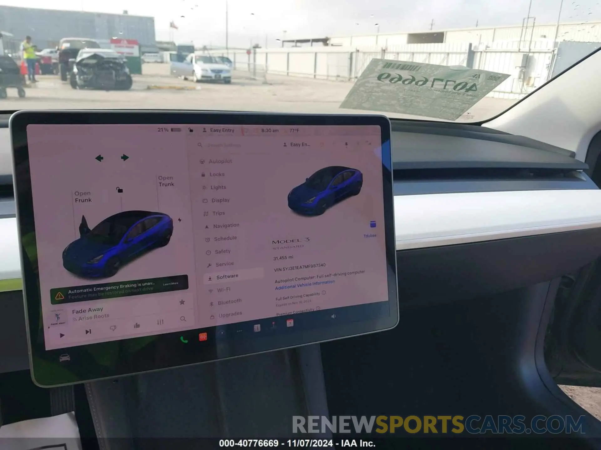 18 Photograph of a damaged car 5YJ3E1EA7MF987340 TESLA MODEL 3 2021