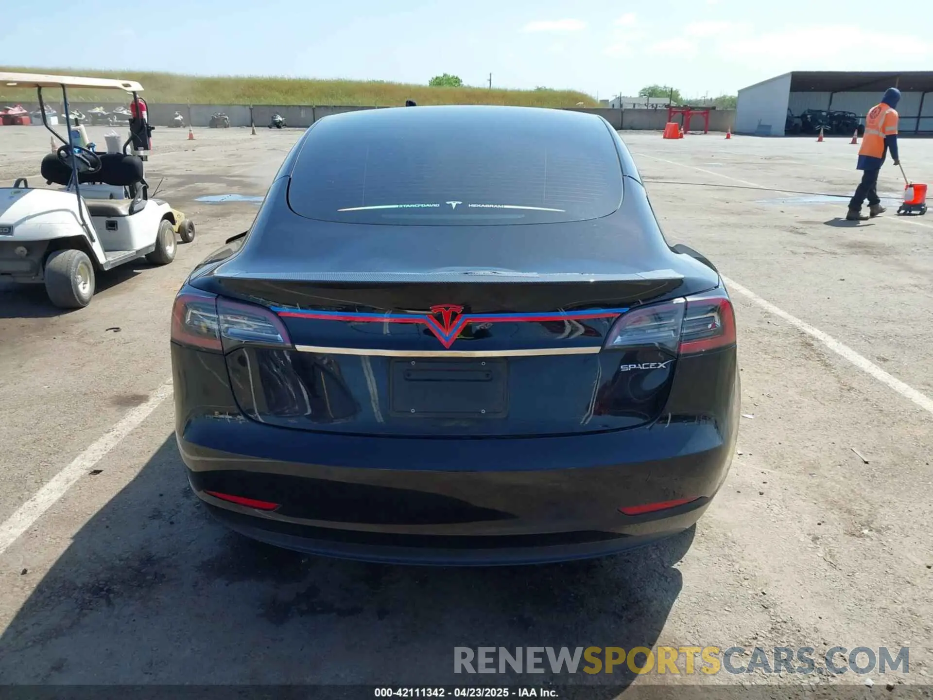 15 Photograph of a damaged car 5YJ3E1EA7MF992425 TESLA MODEL 3 2021