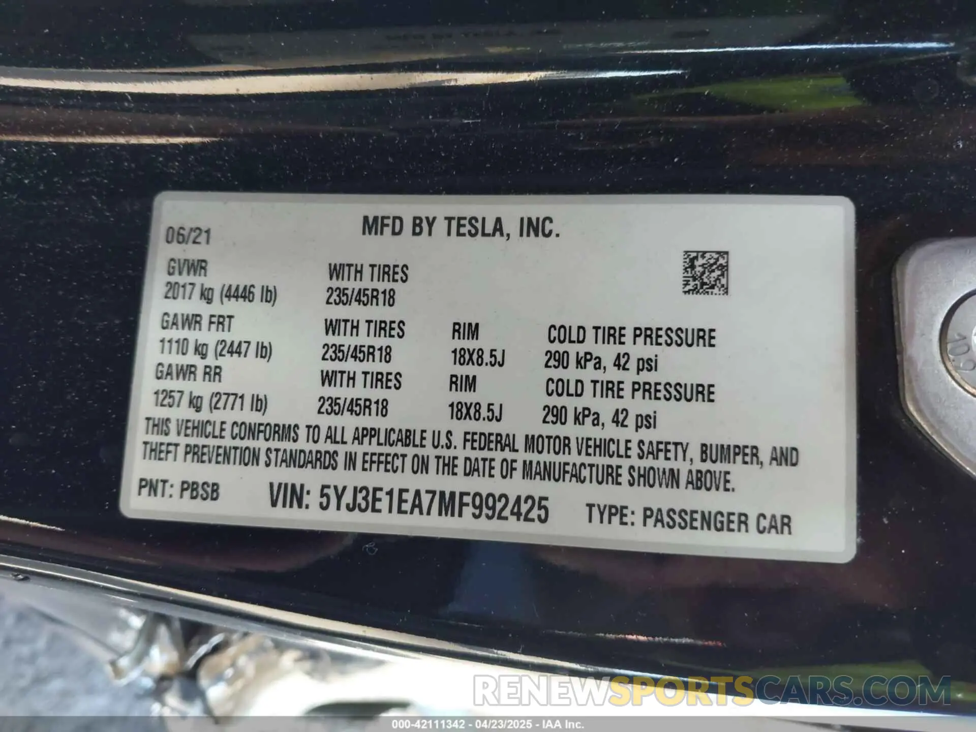 9 Photograph of a damaged car 5YJ3E1EA7MF992425 TESLA MODEL 3 2021