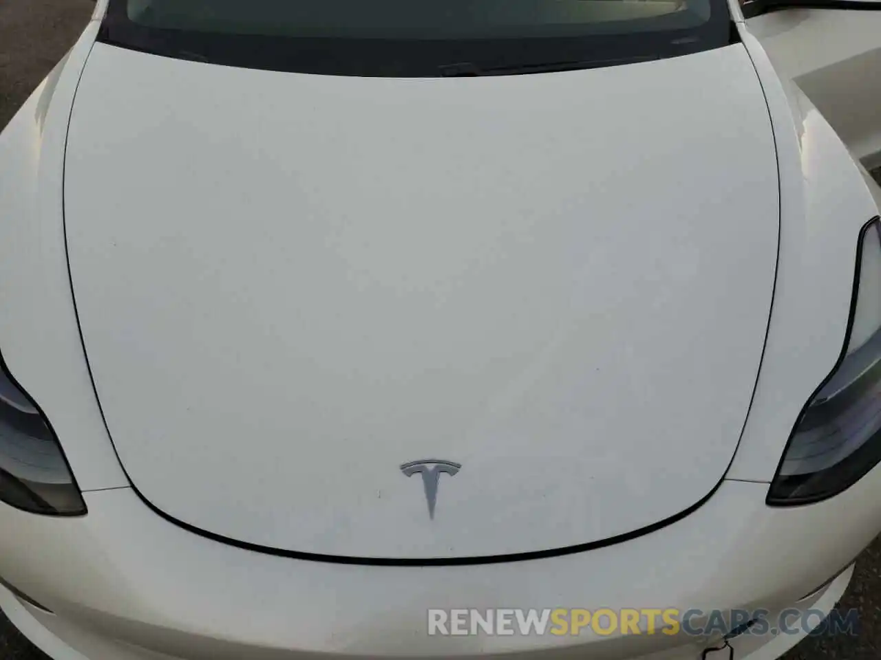 11 Photograph of a damaged car 5YJ3E1EA7MF996815 TESLA MODEL 3 2021