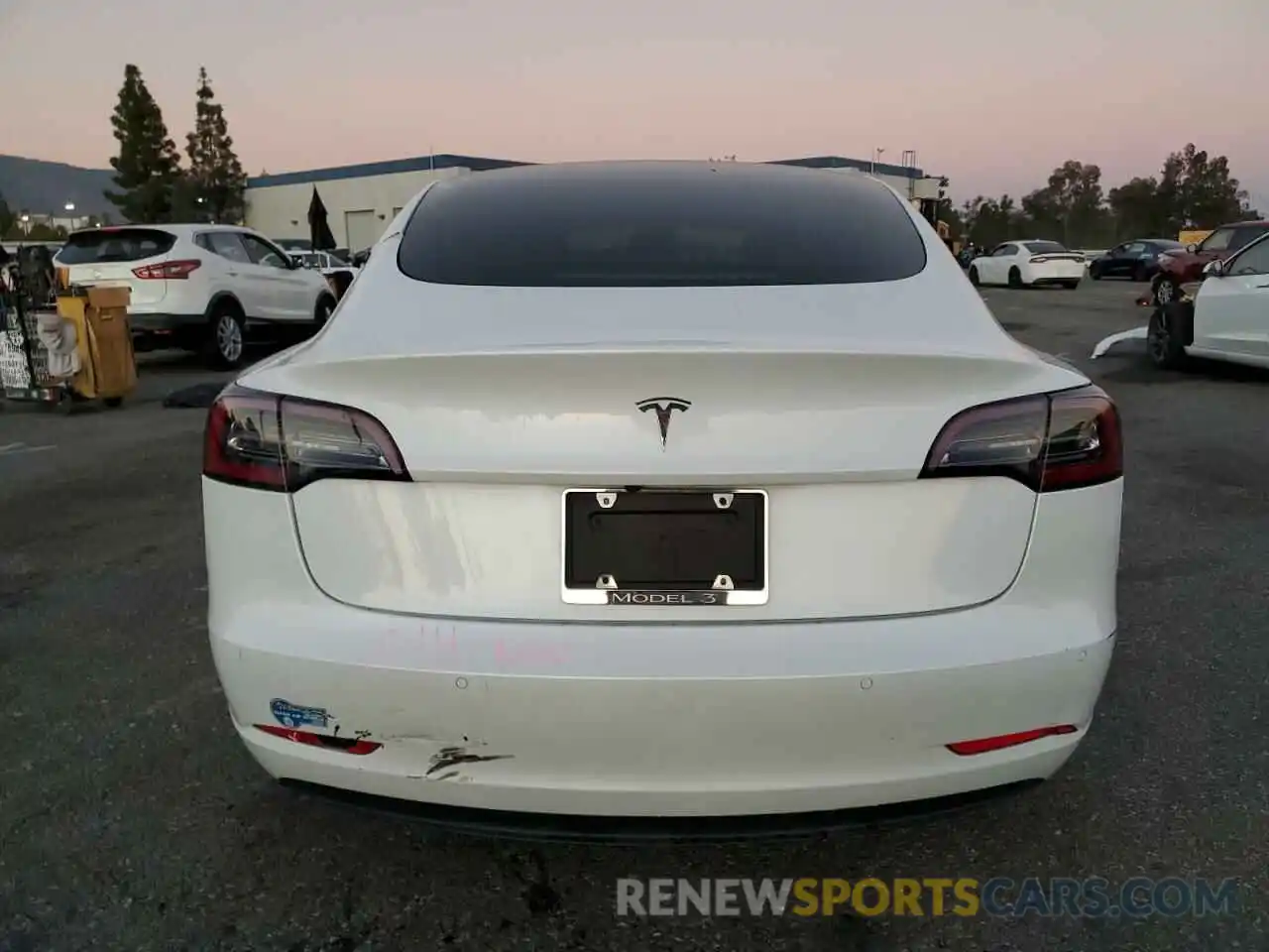 6 Photograph of a damaged car 5YJ3E1EA7MF996815 TESLA MODEL 3 2021