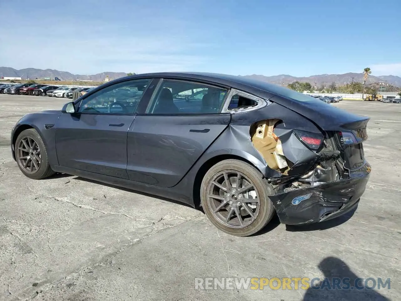 2 Photograph of a damaged car 5YJ3E1EA8MF017738 TESLA MODEL 3 2021