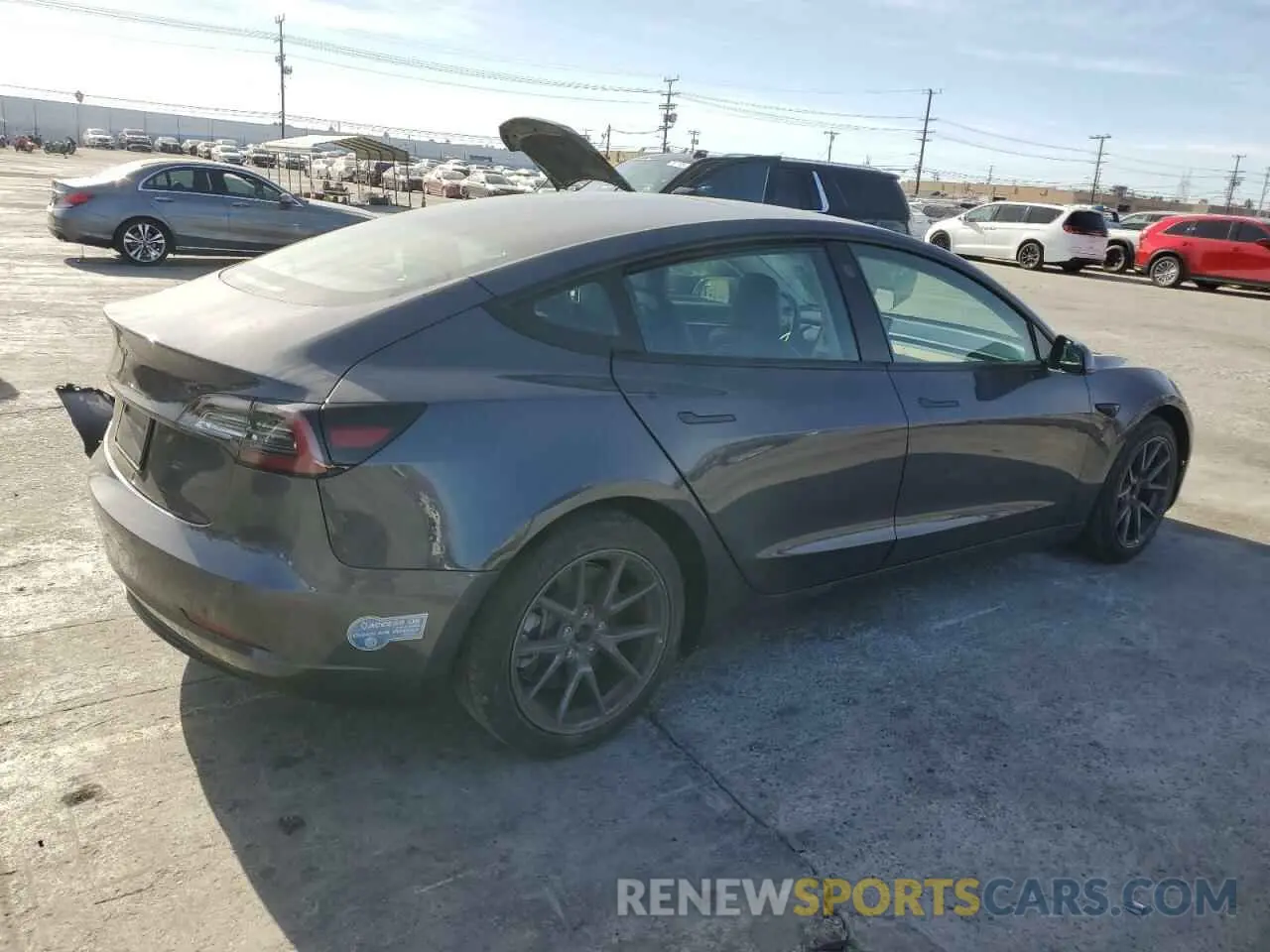 3 Photograph of a damaged car 5YJ3E1EA8MF017738 TESLA MODEL 3 2021