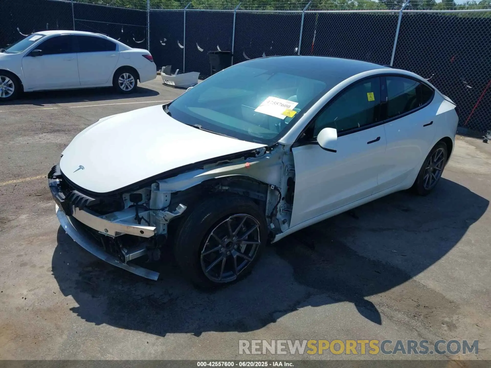 2 Photograph of a damaged car 5YJ3E1EA8MF018338 TESLA MODEL 3 2021