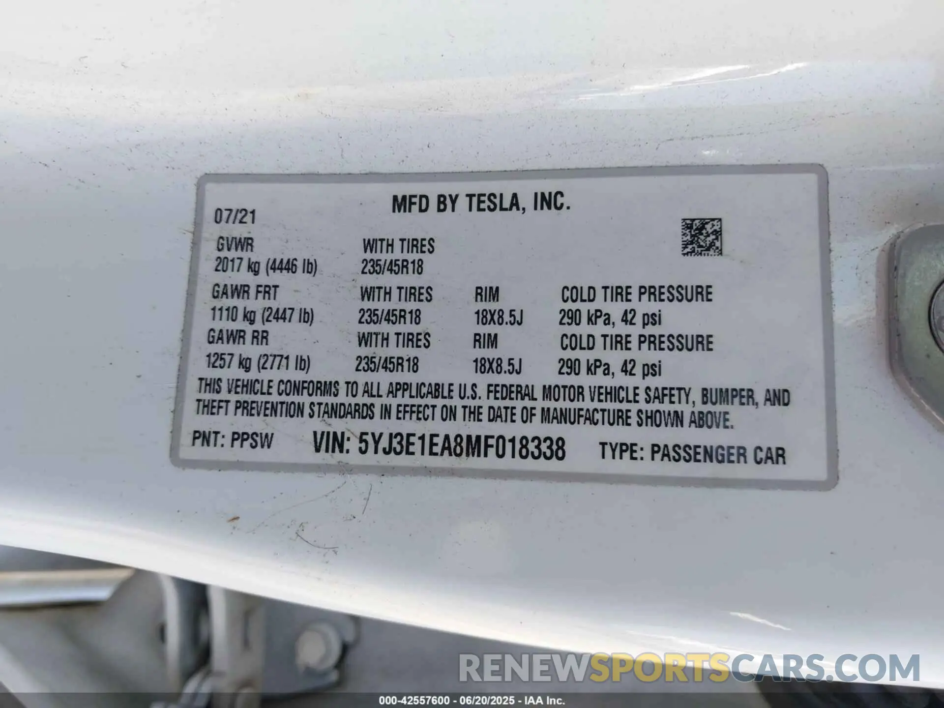 9 Photograph of a damaged car 5YJ3E1EA8MF018338 TESLA MODEL 3 2021