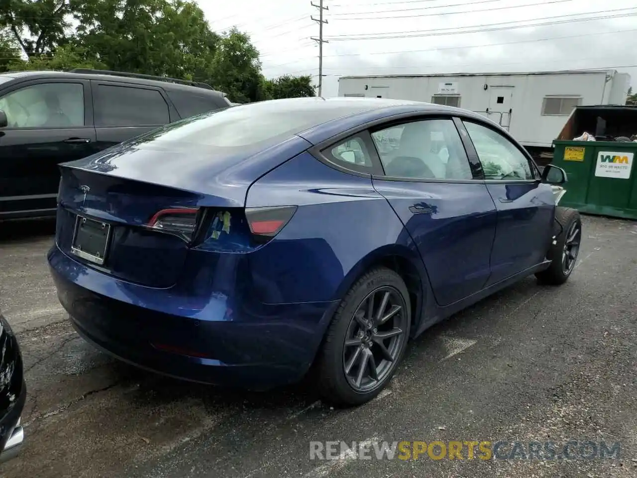 4 Photograph of a damaged car 5YJ3E1EA8MF018839 TESLA MODEL 3 2021