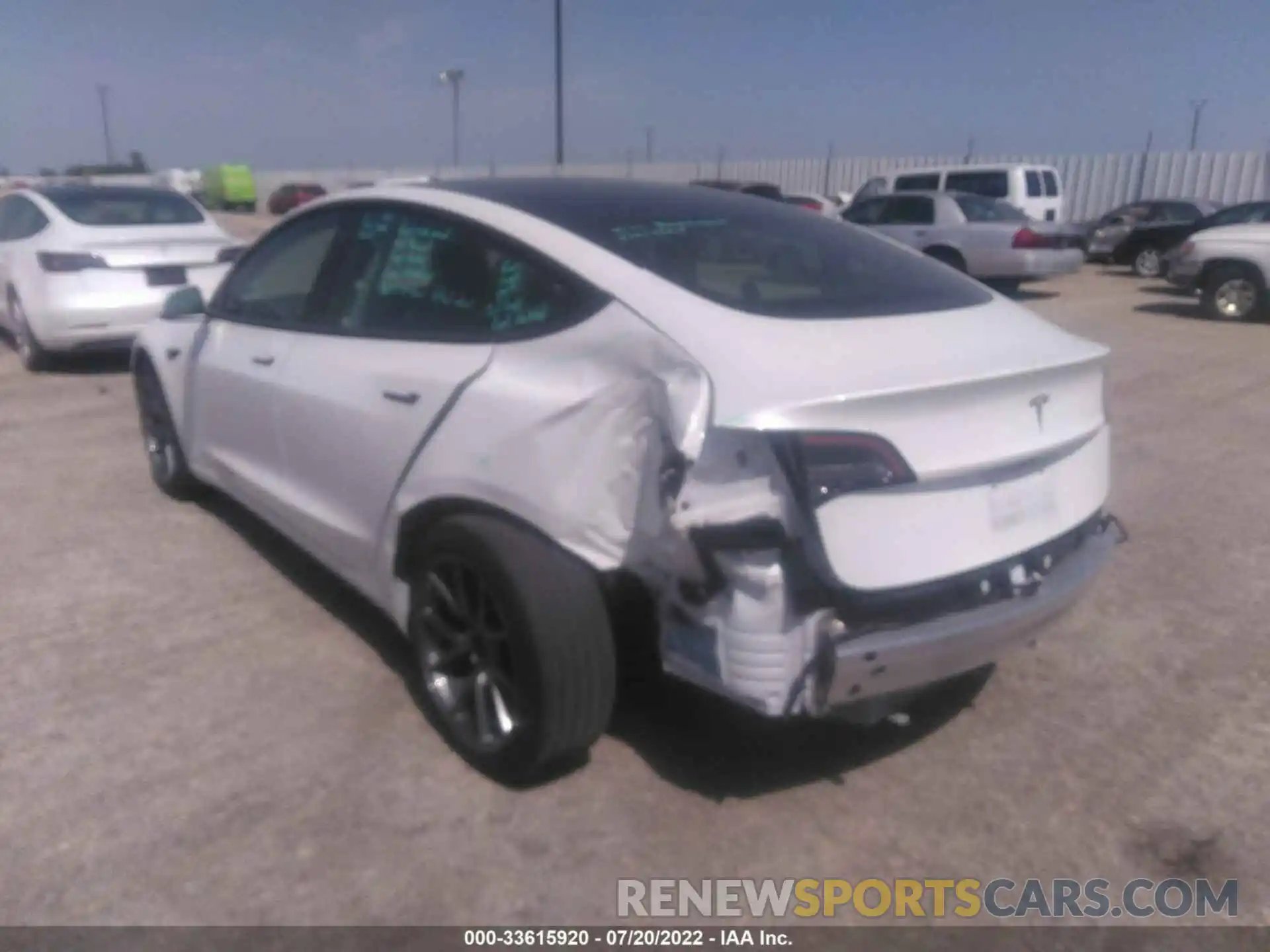 3 Photograph of a damaged car 5YJ3E1EA8MF021708 TESLA MODEL 3 2021