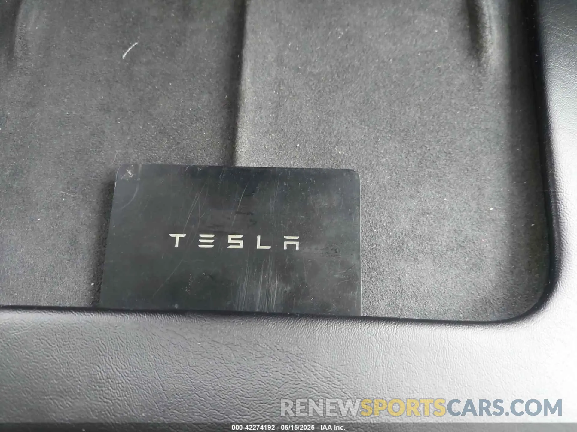 10 Photograph of a damaged car 5YJ3E1EA8MF023748 TESLA MODEL 3 2021