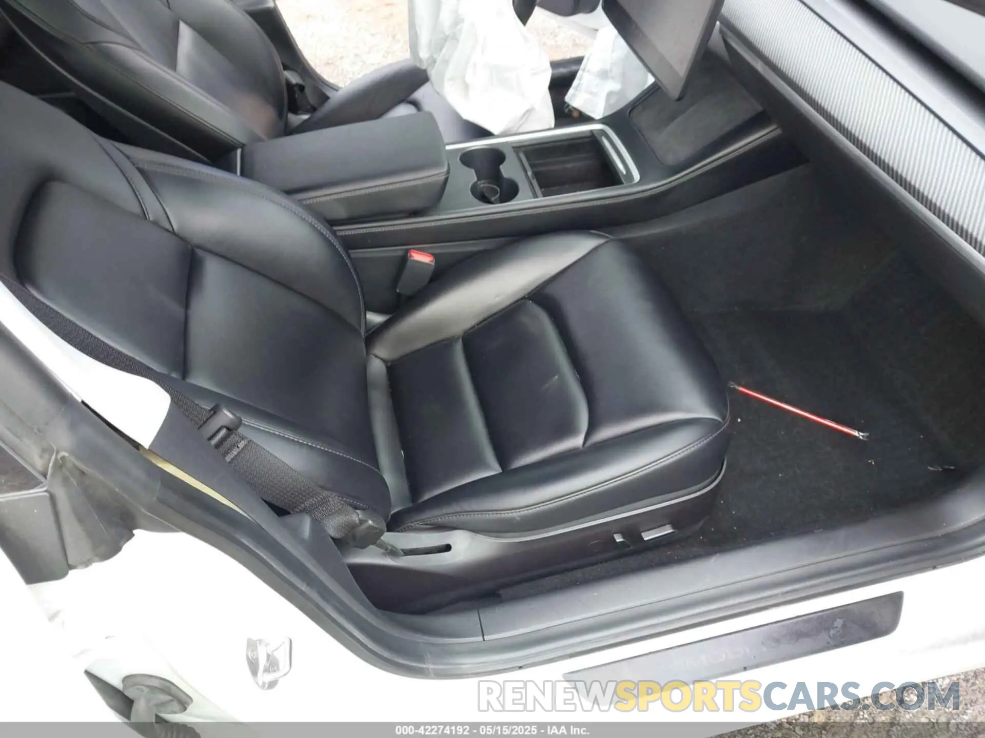 5 Photograph of a damaged car 5YJ3E1EA8MF023748 TESLA MODEL 3 2021