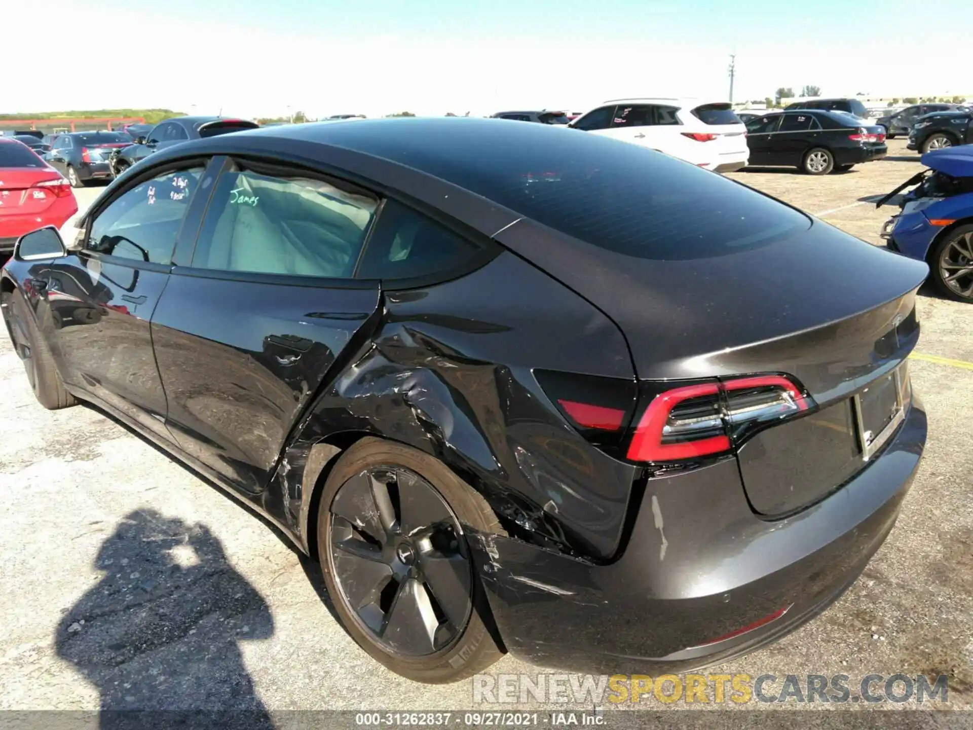 3 Photograph of a damaged car 5YJ3E1EA8MF030456 TESLA MODEL 3 2021