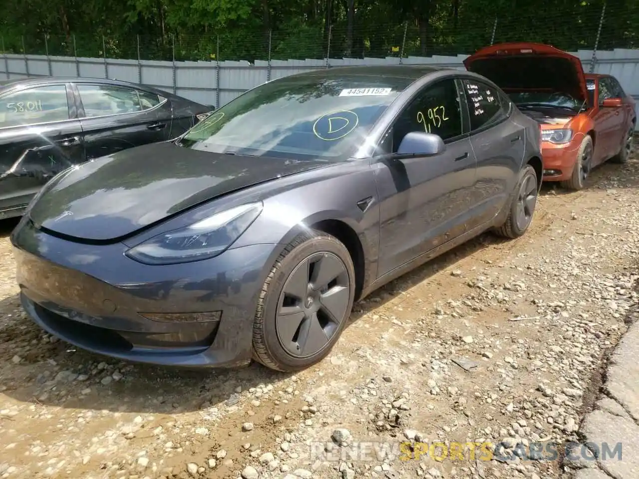 2 Photograph of a damaged car 5YJ3E1EA8MF045362 TESLA MODEL 3 2021