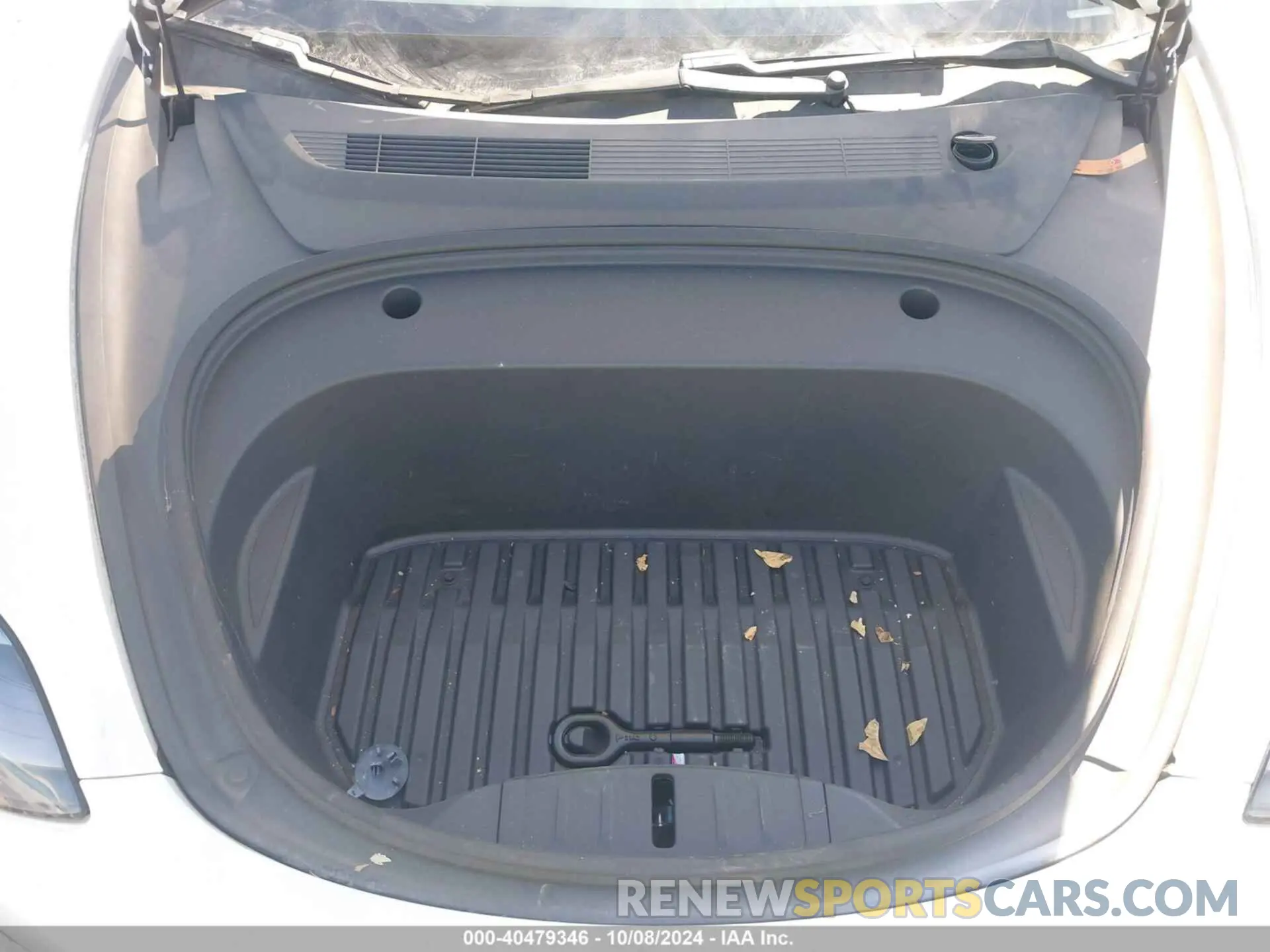 10 Photograph of a damaged car 5YJ3E1EA8MF059133 TESLA MODEL 3 2021
