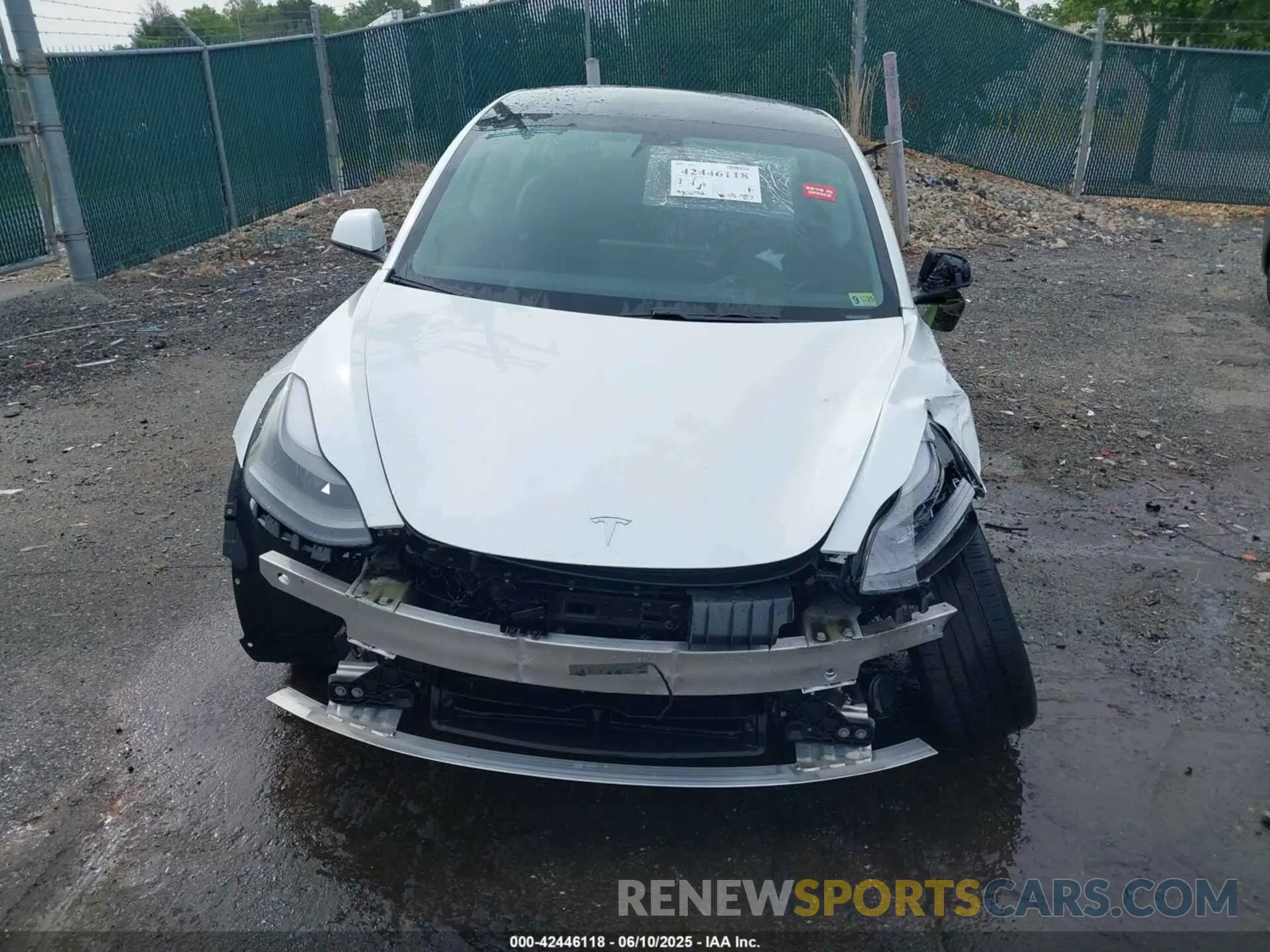 20 Photograph of a damaged car 5YJ3E1EA8MF062940 TESLA MODEL 3 2021