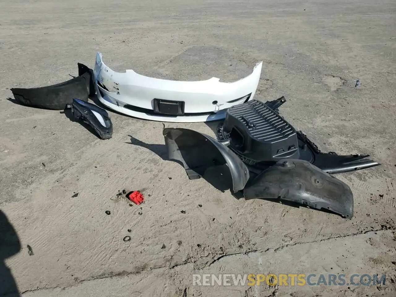 15 Photograph of a damaged car 5YJ3E1EA8MF074974 TESLA MODEL 3 2021