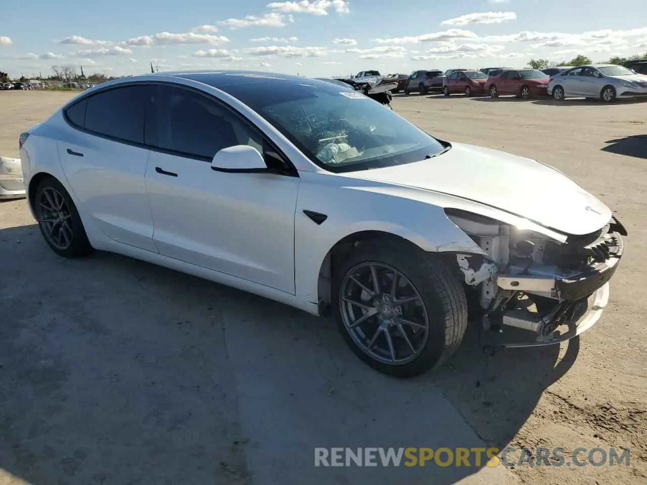 4 Photograph of a damaged car 5YJ3E1EA8MF074974 TESLA MODEL 3 2021