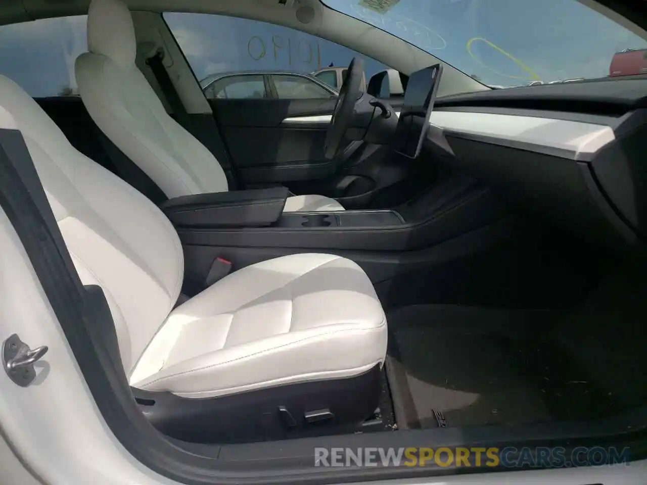 5 Photograph of a damaged car 5YJ3E1EA8MF087465 TESLA MODEL 3 2021