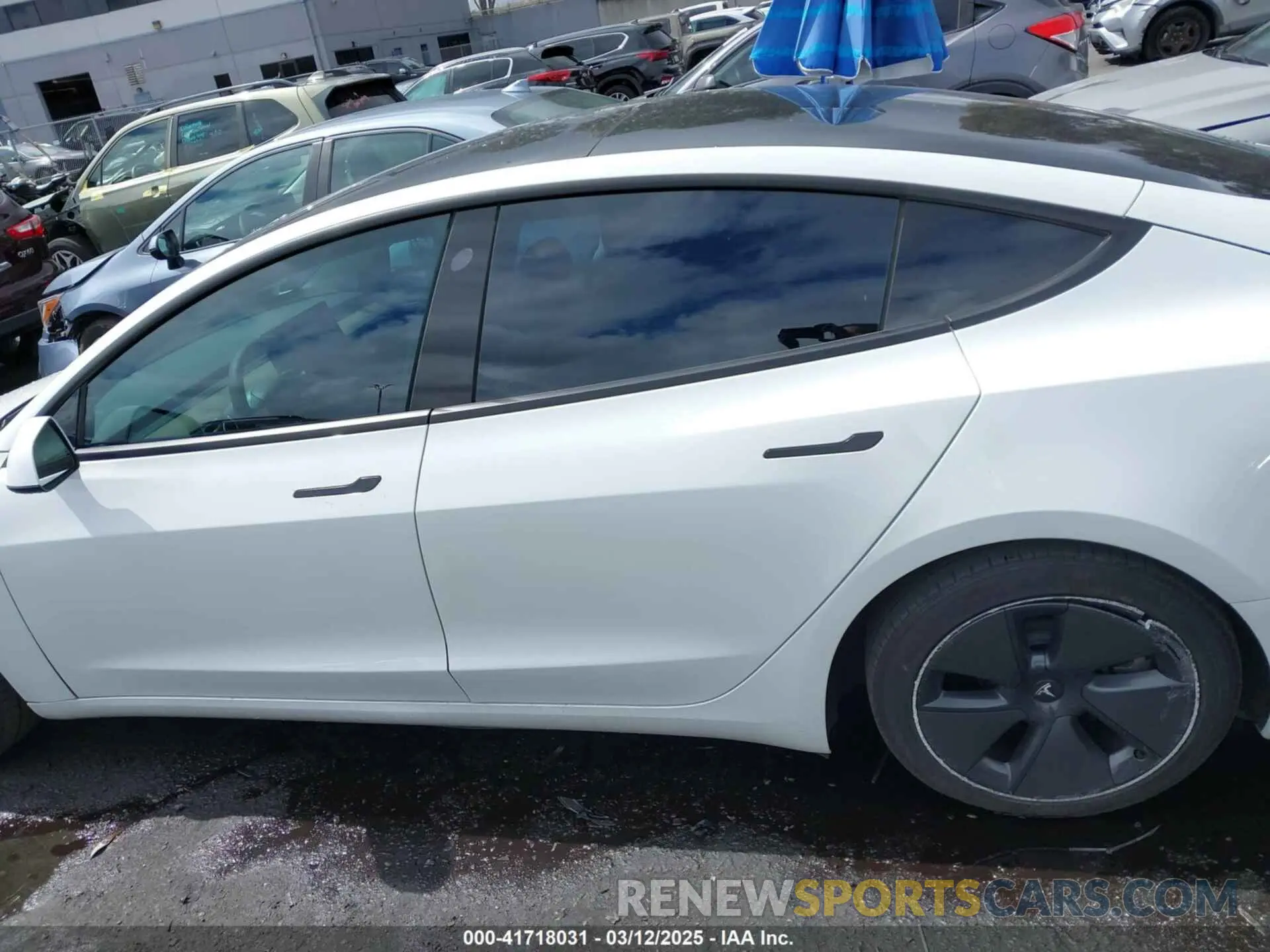 14 Photograph of a damaged car 5YJ3E1EA8MF087580 TESLA MODEL 3 2021