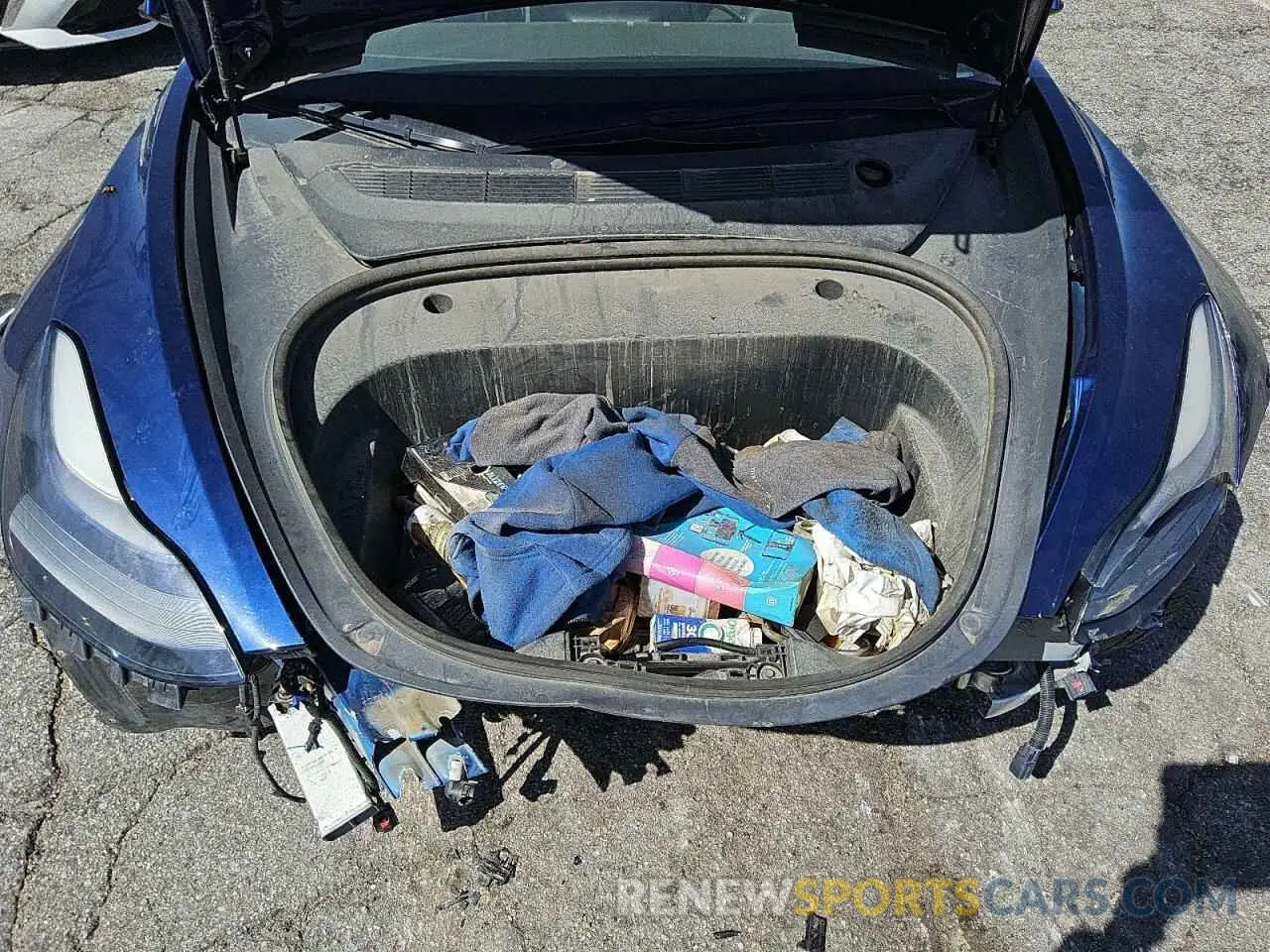 11 Photograph of a damaged car 5YJ3E1EA8MF092228 TESLA MODEL 3 2021
